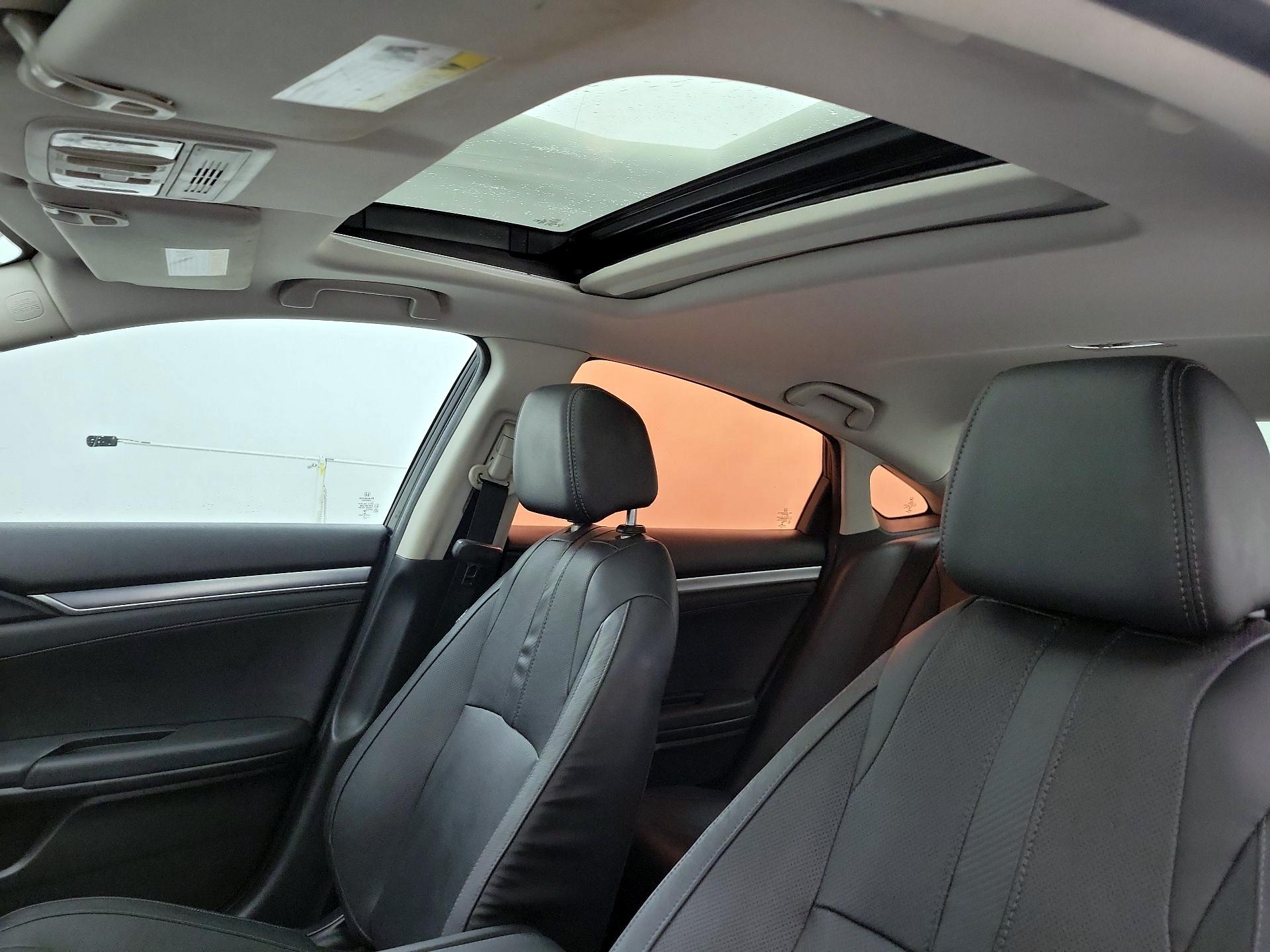 Thumbnail: 2016 Honda Civic - 19