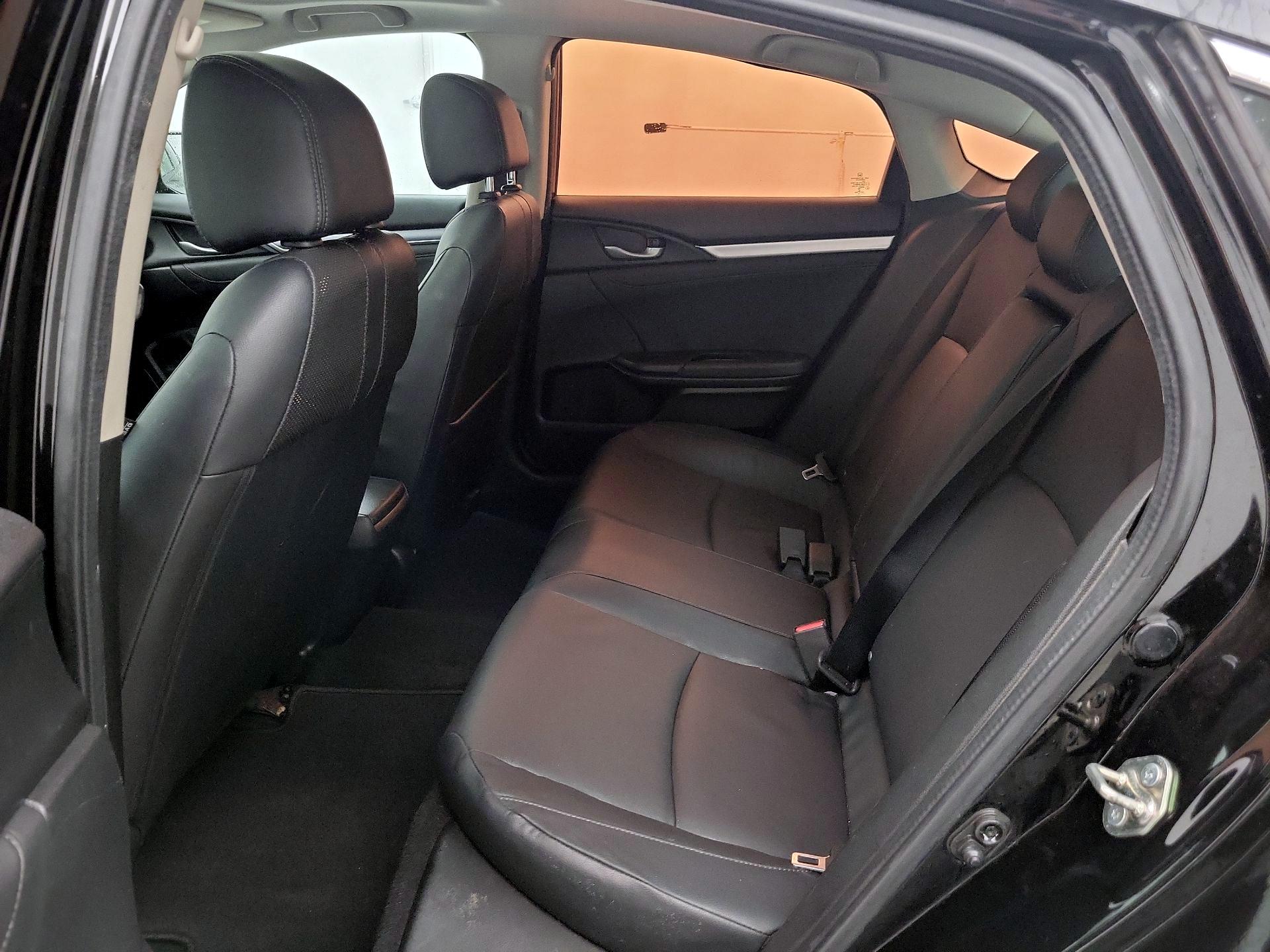 Thumbnail: 2016 Honda Civic - 20