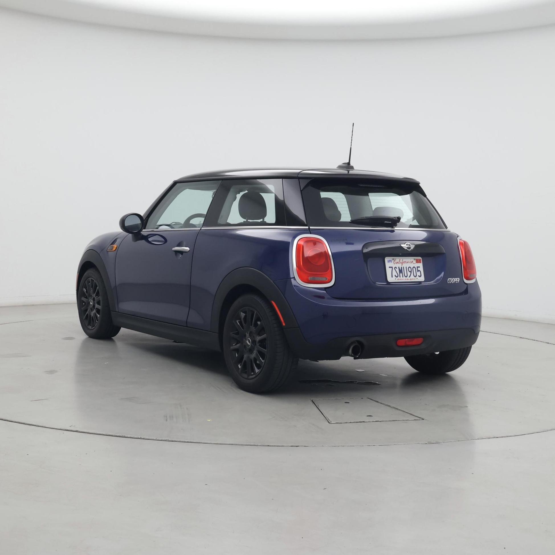 Thumbnail: 2016 MINI Cooper Hardtop - 2