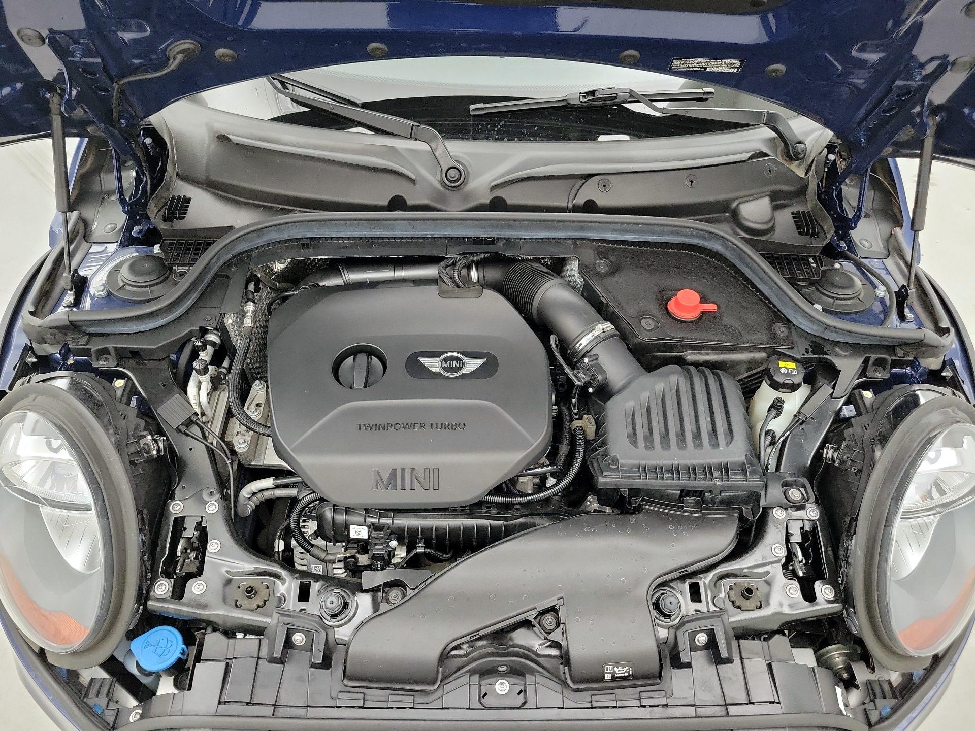 Thumbnail: 2016 MINI Cooper Hardtop - 20