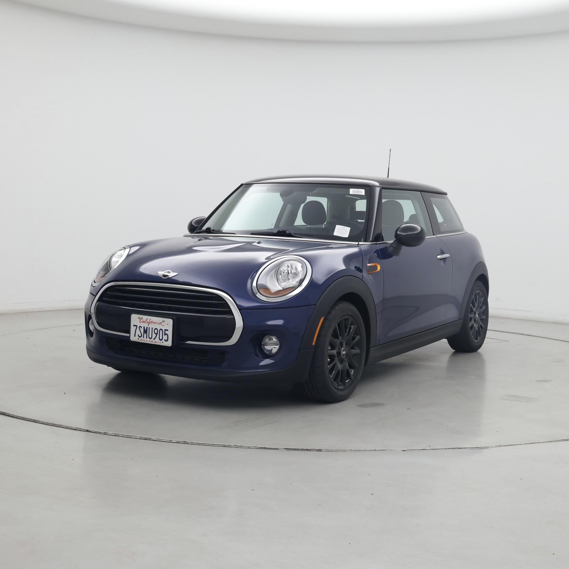 Thumbnail: 2016 MINI Cooper Hardtop - 4