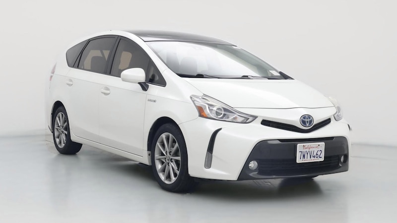 2015 Toyota Prius v Five Hero Image