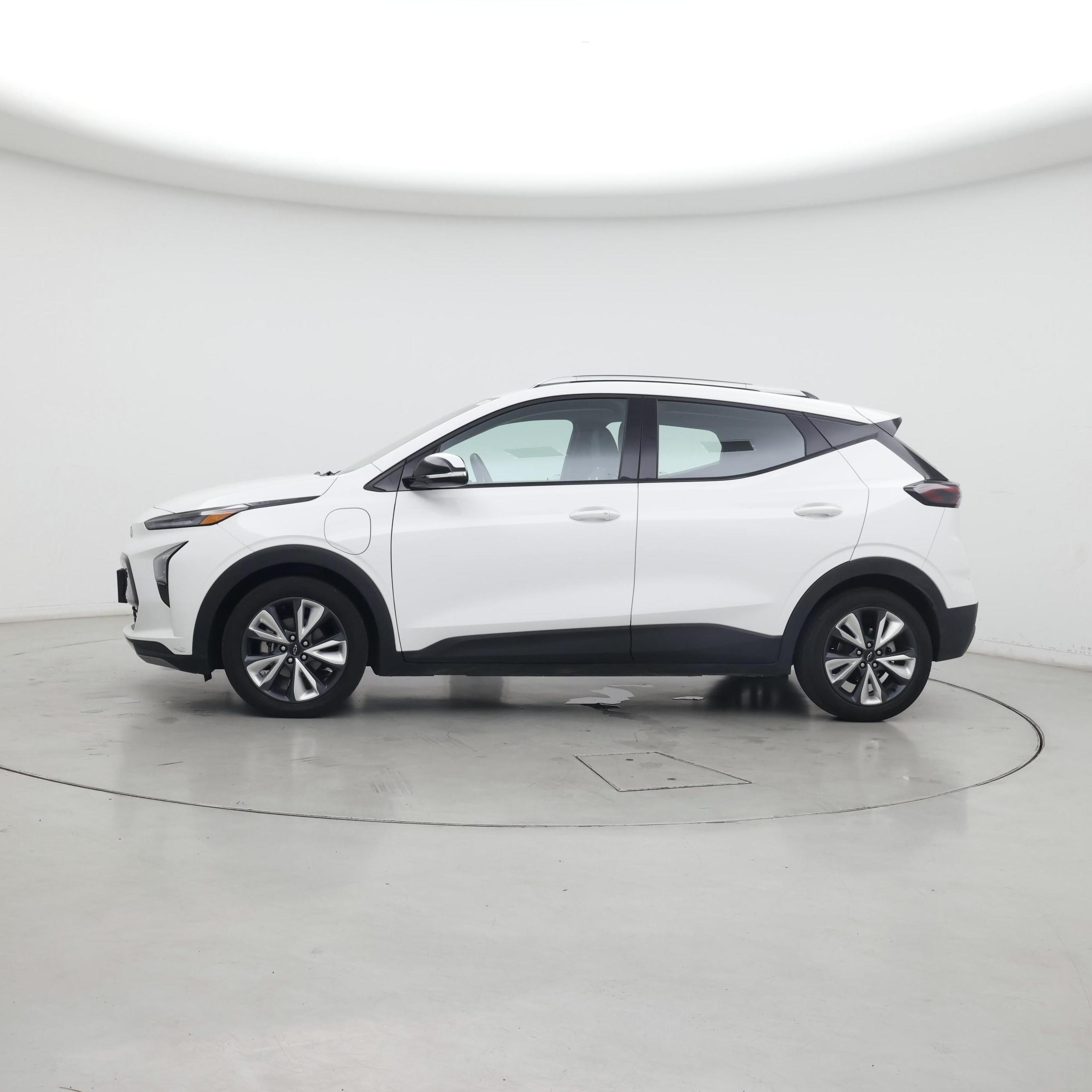 Thumbnail: 2022 Chevrolet Bolt EUV - 3