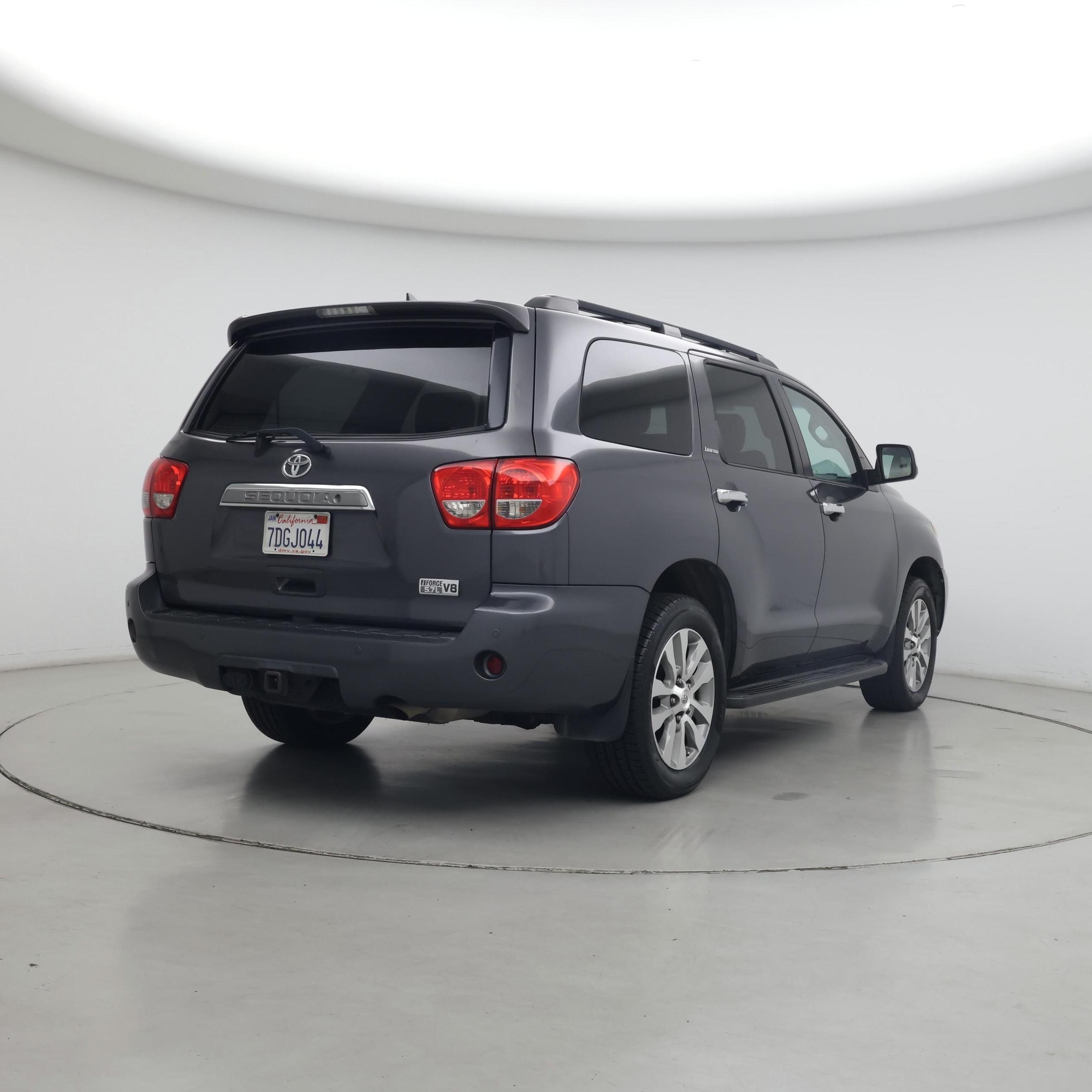 Thumbnail: 2014 Toyota Sequoia - 8