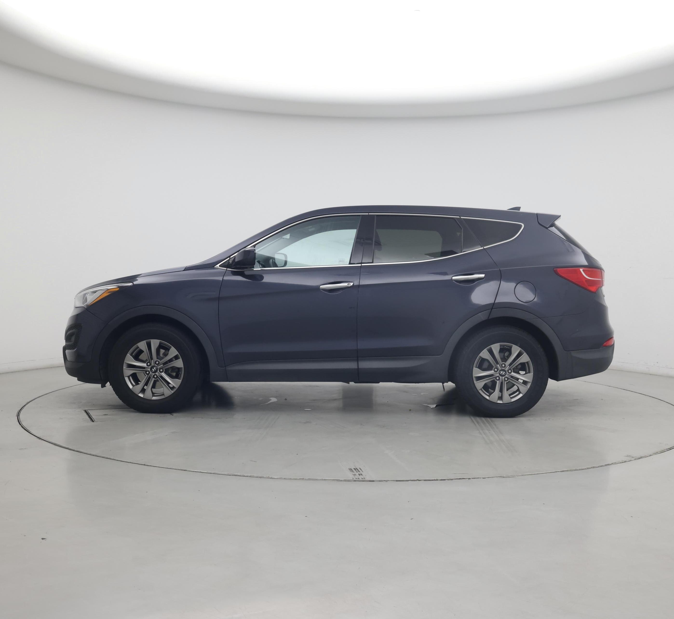 Thumbnail: 2016 Hyundai Santa Fe - 3