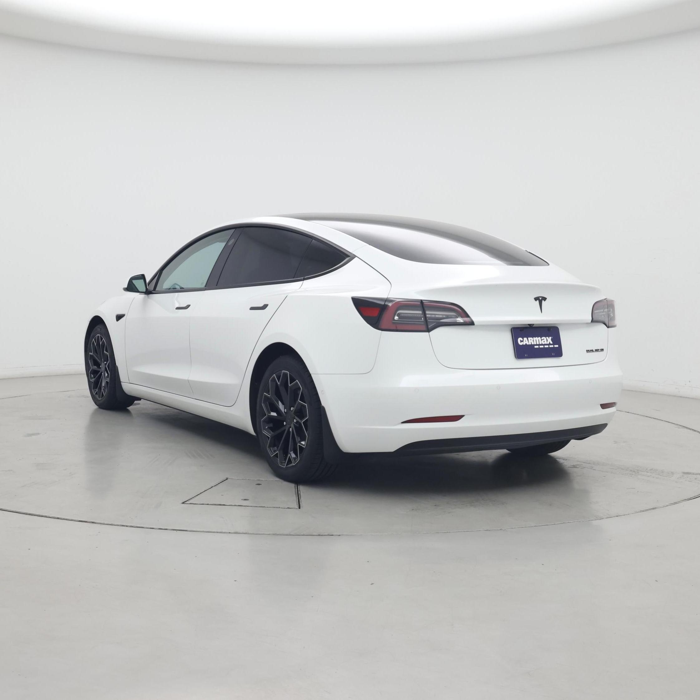 Thumbnail: 2021 Tesla Model 3 - 2