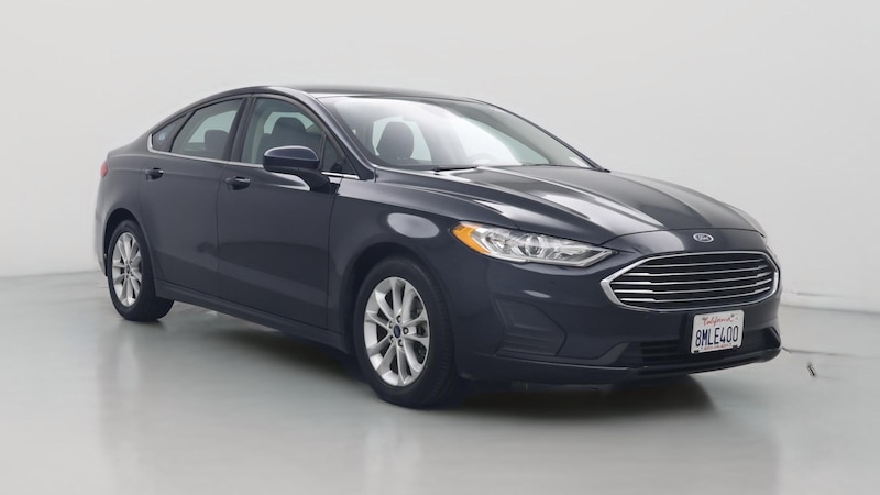 2020 Ford Fusion SE Hero Image