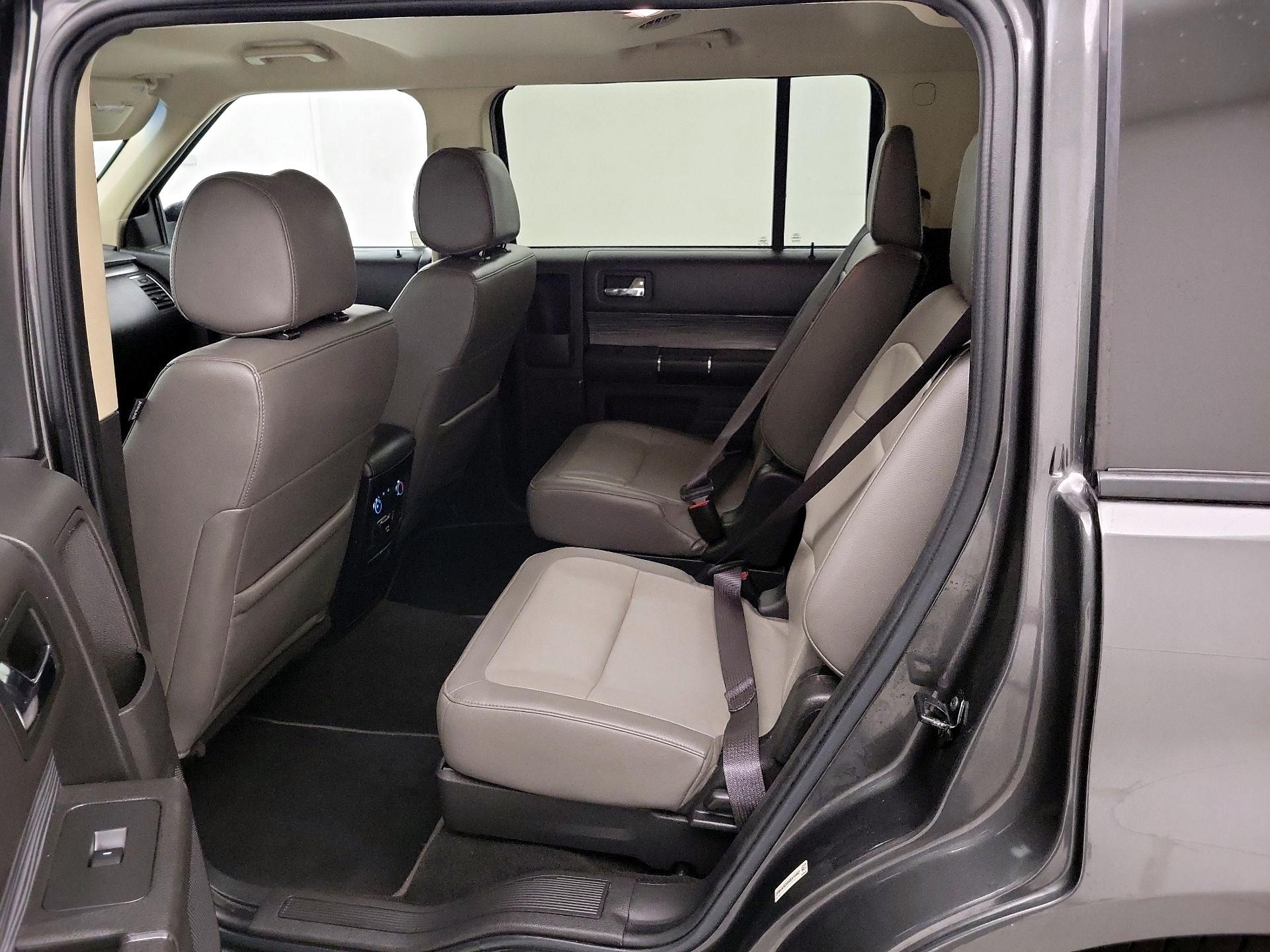 Thumbnail: 2019 Ford Flex - 20