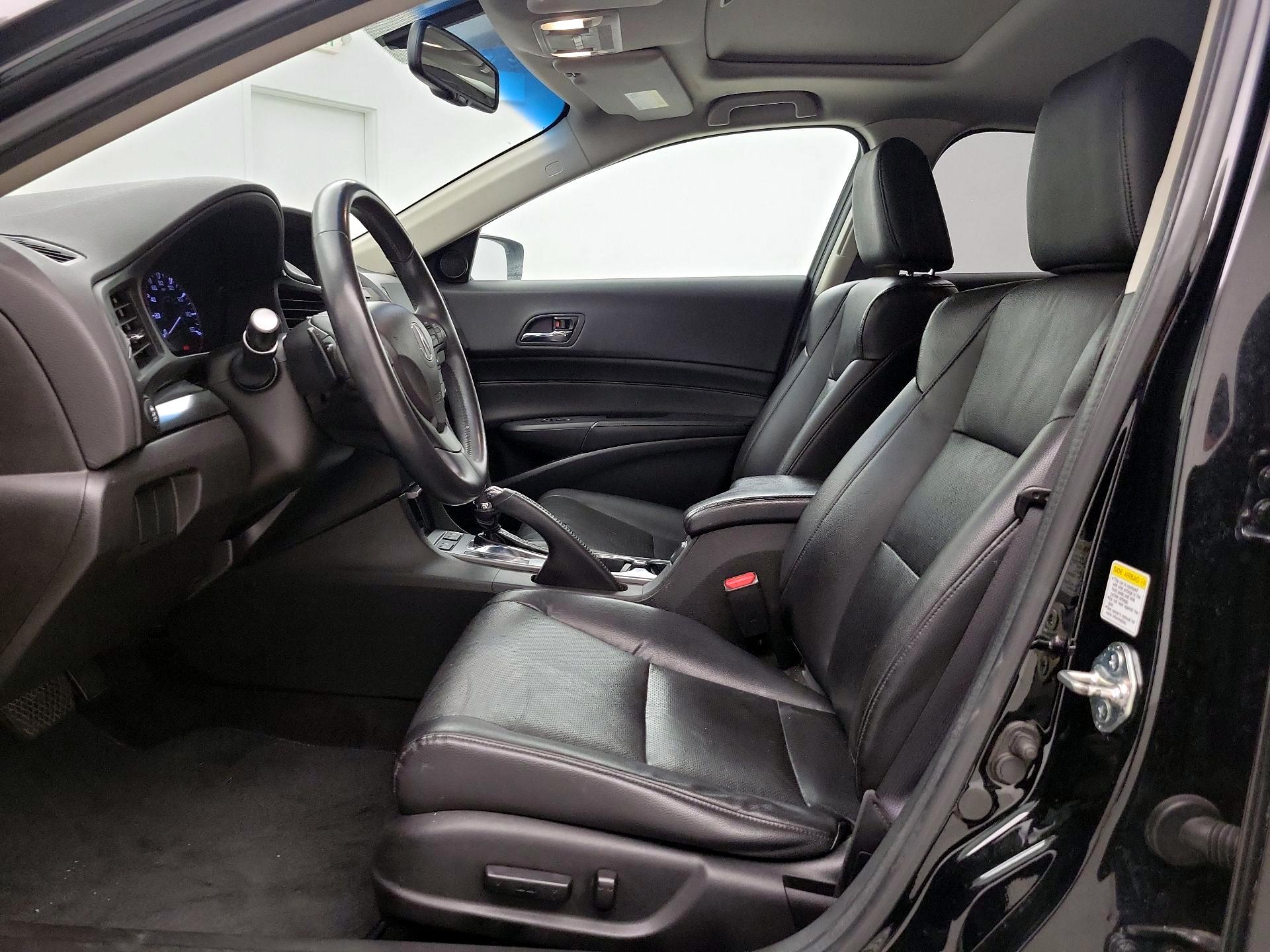 Thumbnail: 2013 Acura ILX - 11