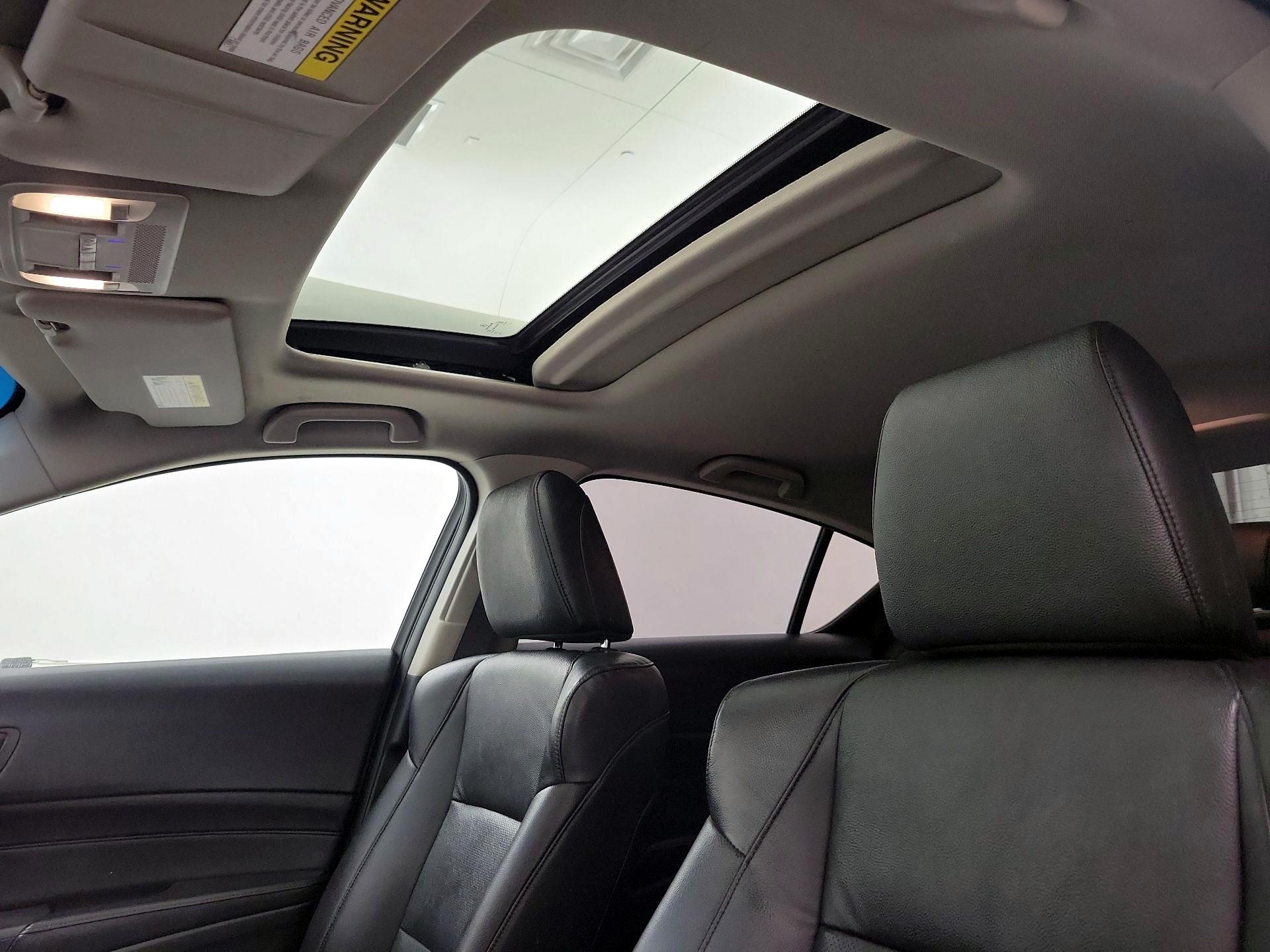Thumbnail: 2013 Acura ILX - 20