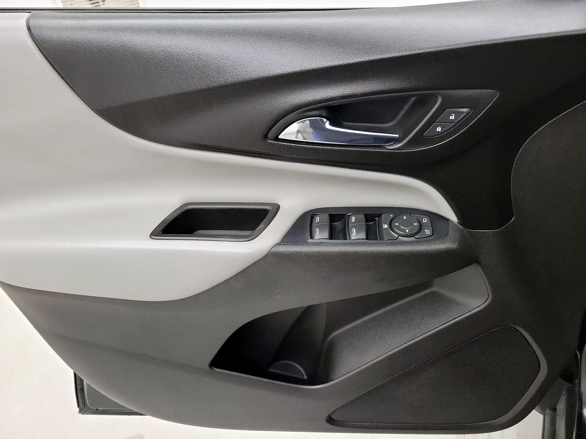 Thumbnail: 2019 Chevrolet Equinox - 12