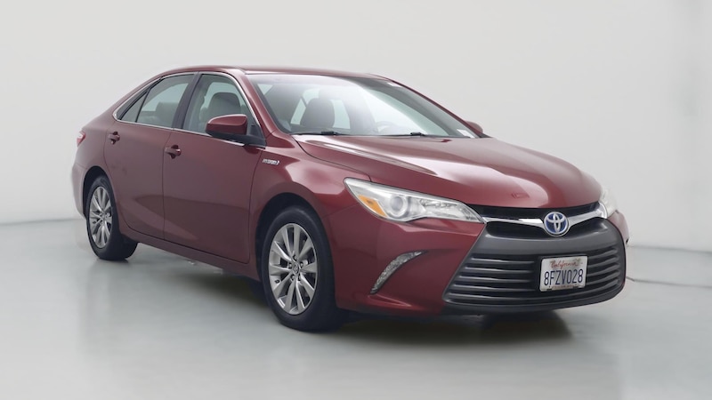 2015 Toyota Camry XLE Hero Image