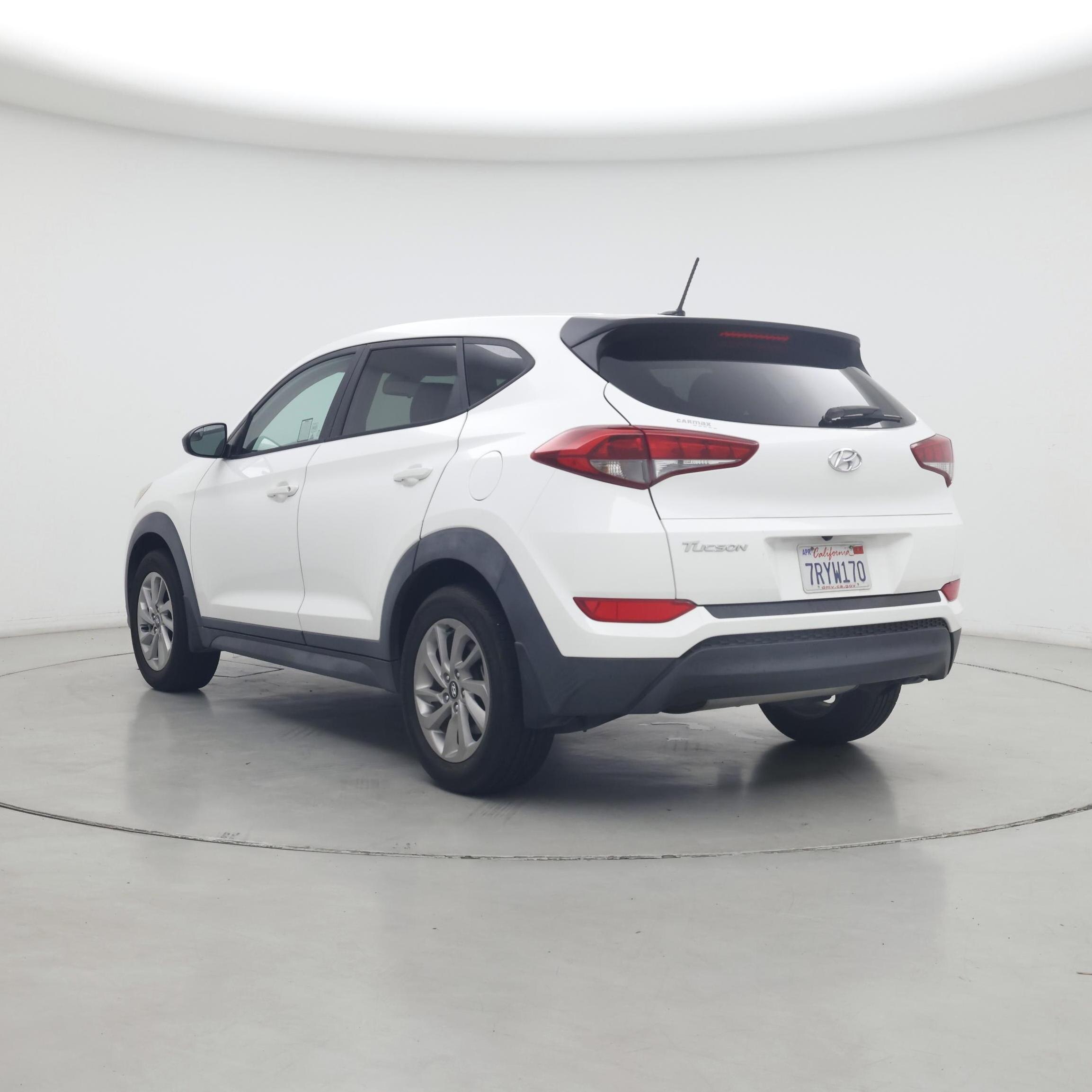 Thumbnail: 2016 Hyundai Tucson - 2