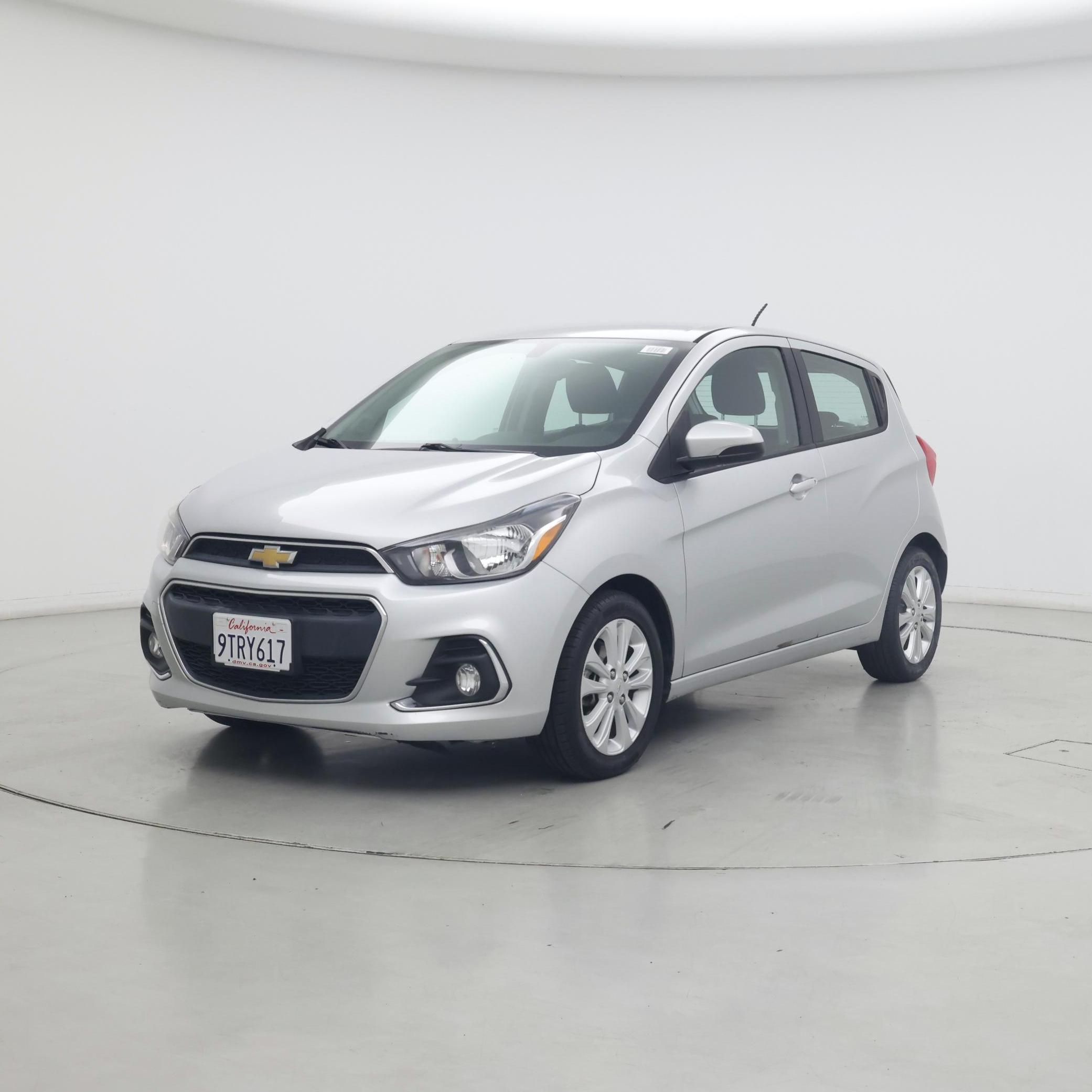 Thumbnail: 2017 Chevrolet Spark - 4