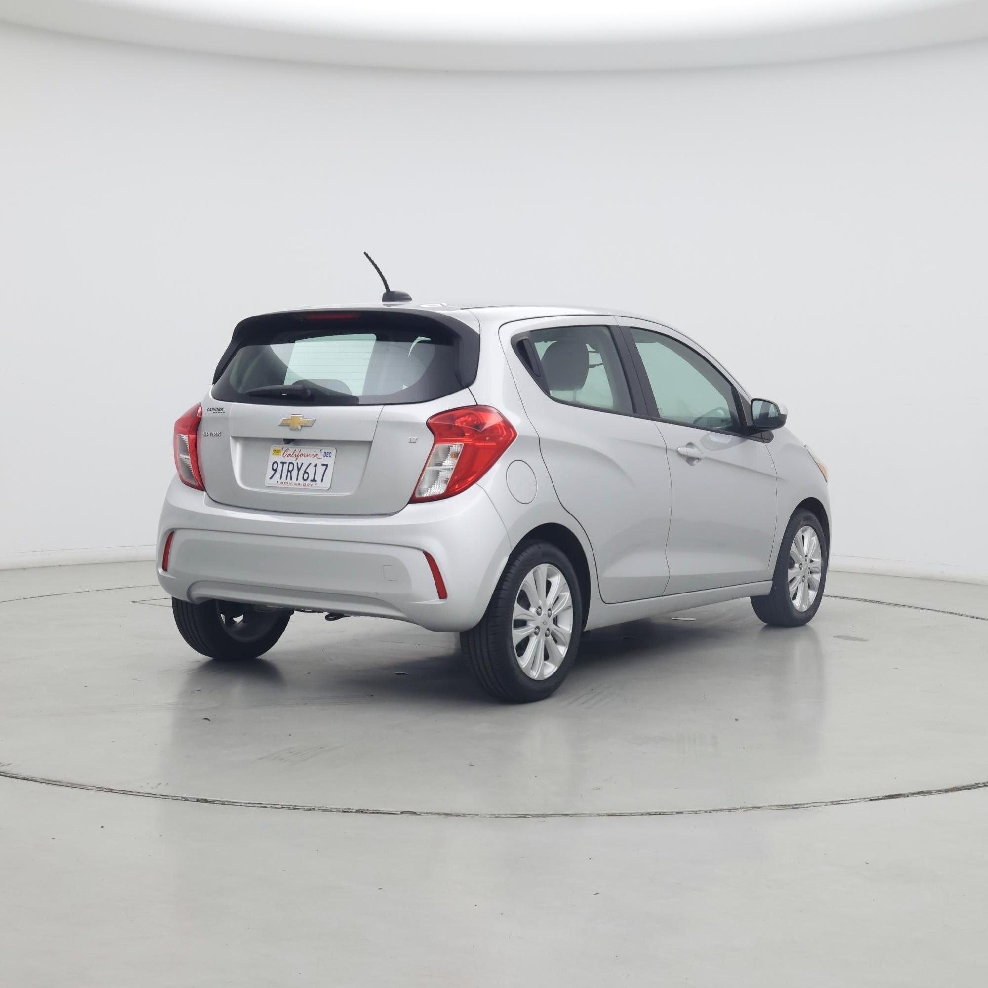 Thumbnail: 2017 Chevrolet Spark - 8
