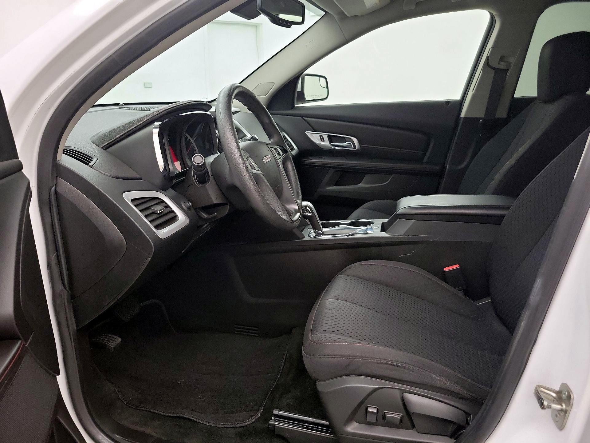 Thumbnail: 2014 GMC Terrain - 11