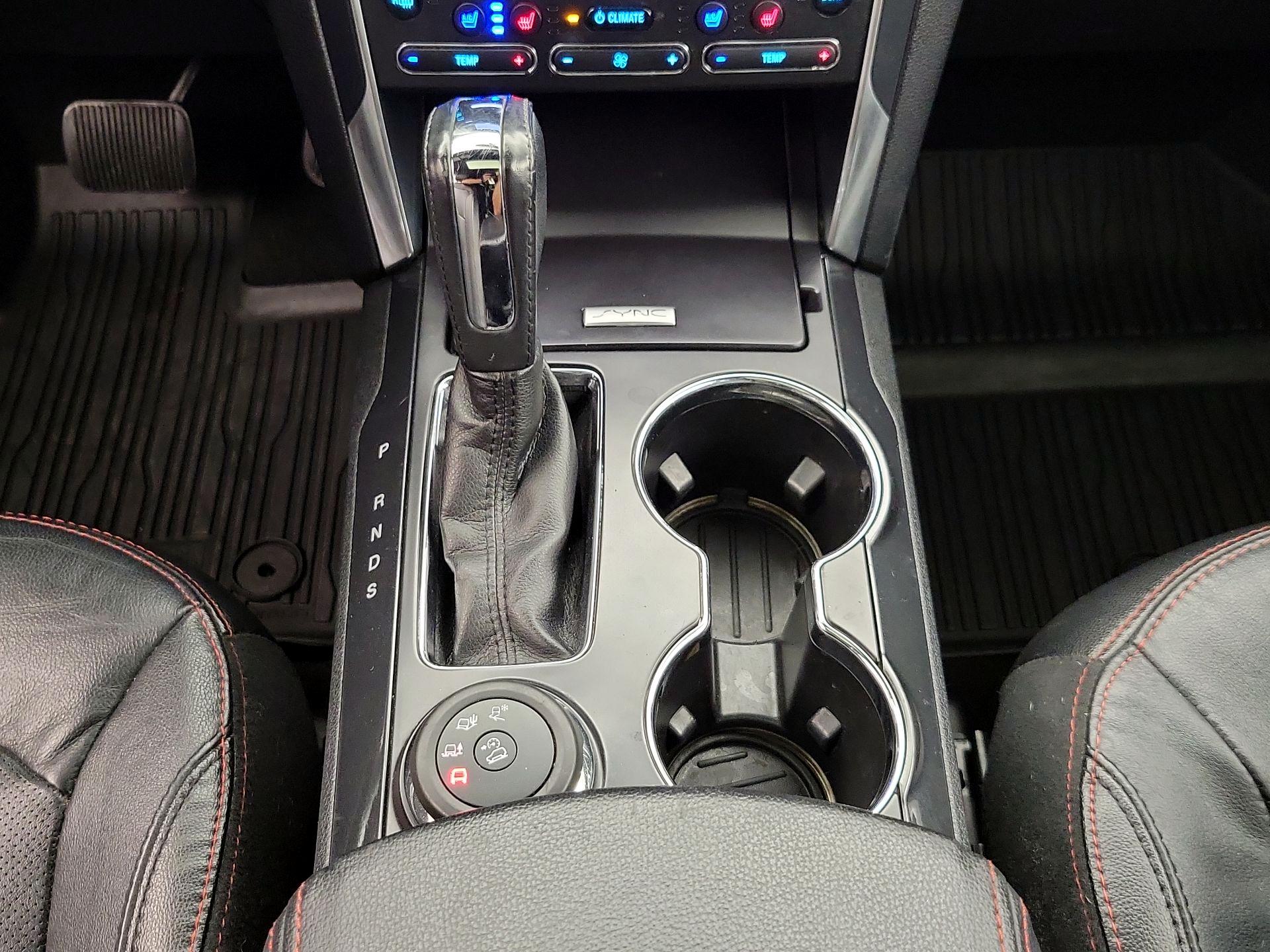 Thumbnail: 2019 Ford Explorer - 18