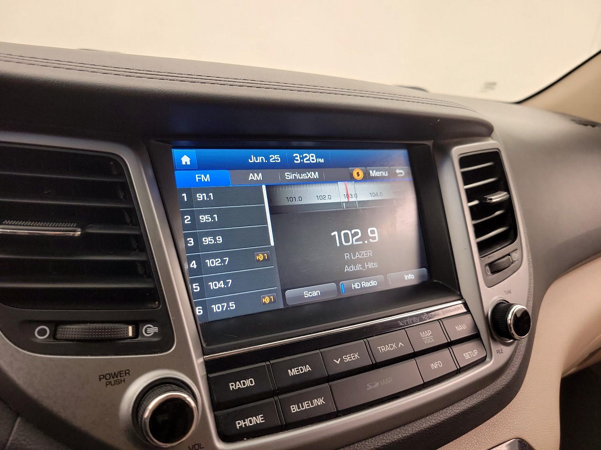 Thumbnail: 2017 Hyundai Tucson - 16