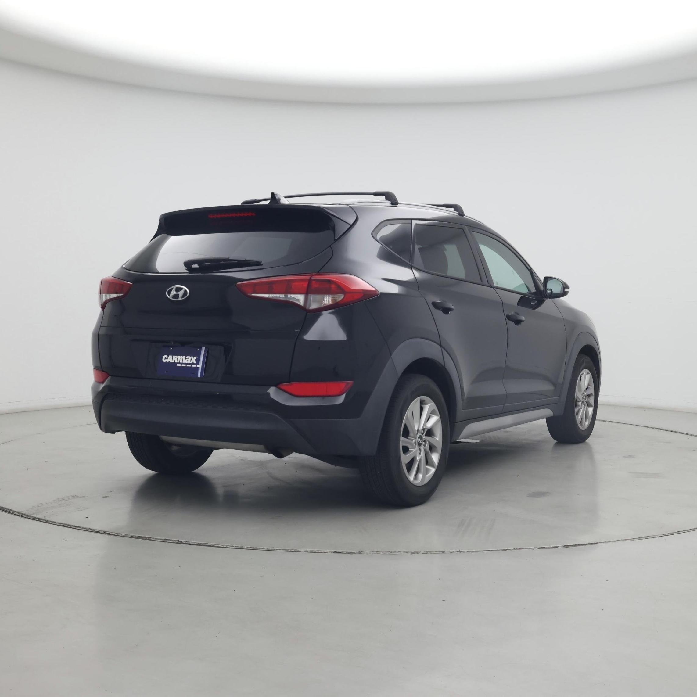 Thumbnail: 2017 Hyundai Tucson - 8