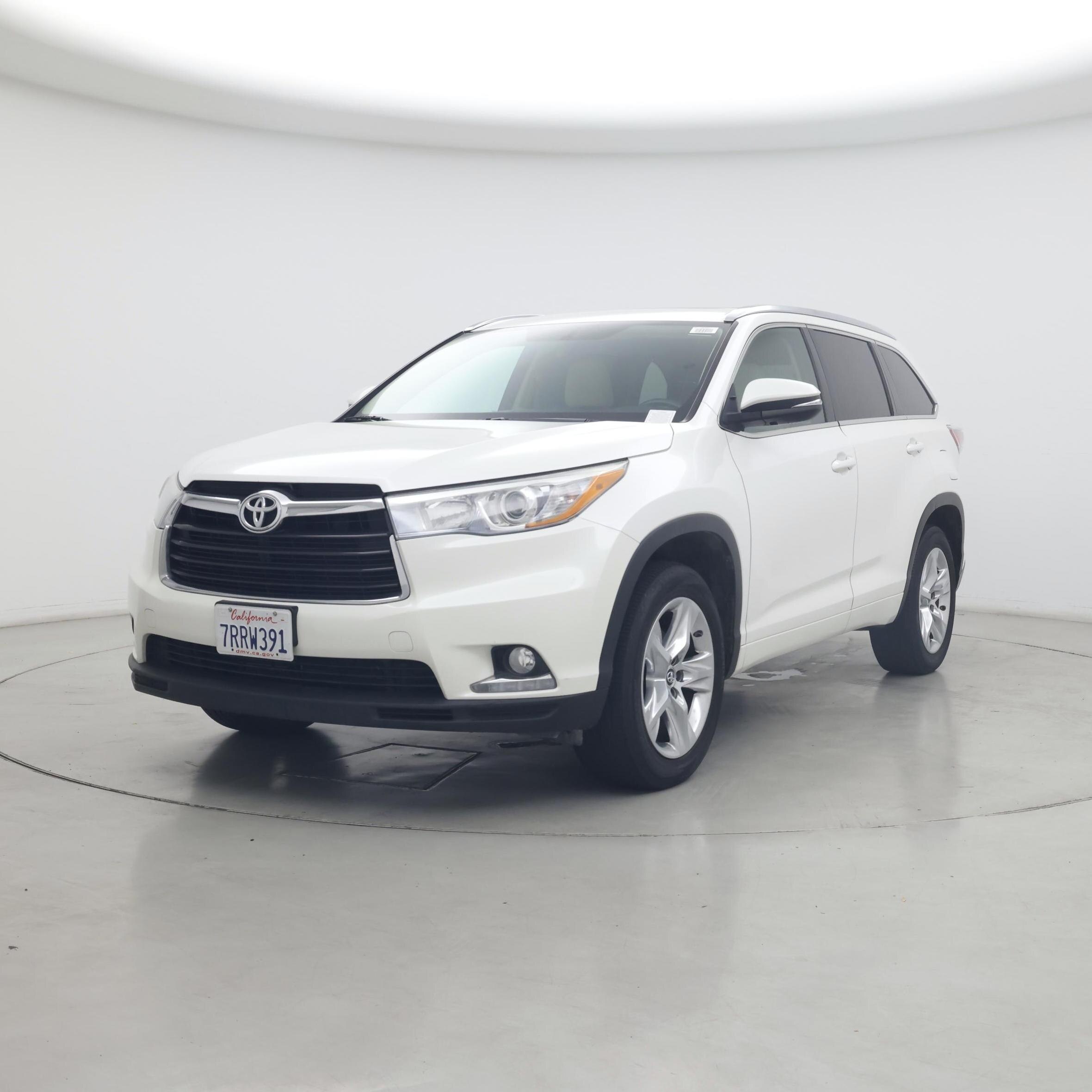 Thumbnail: 2016 Toyota Highlander - 4