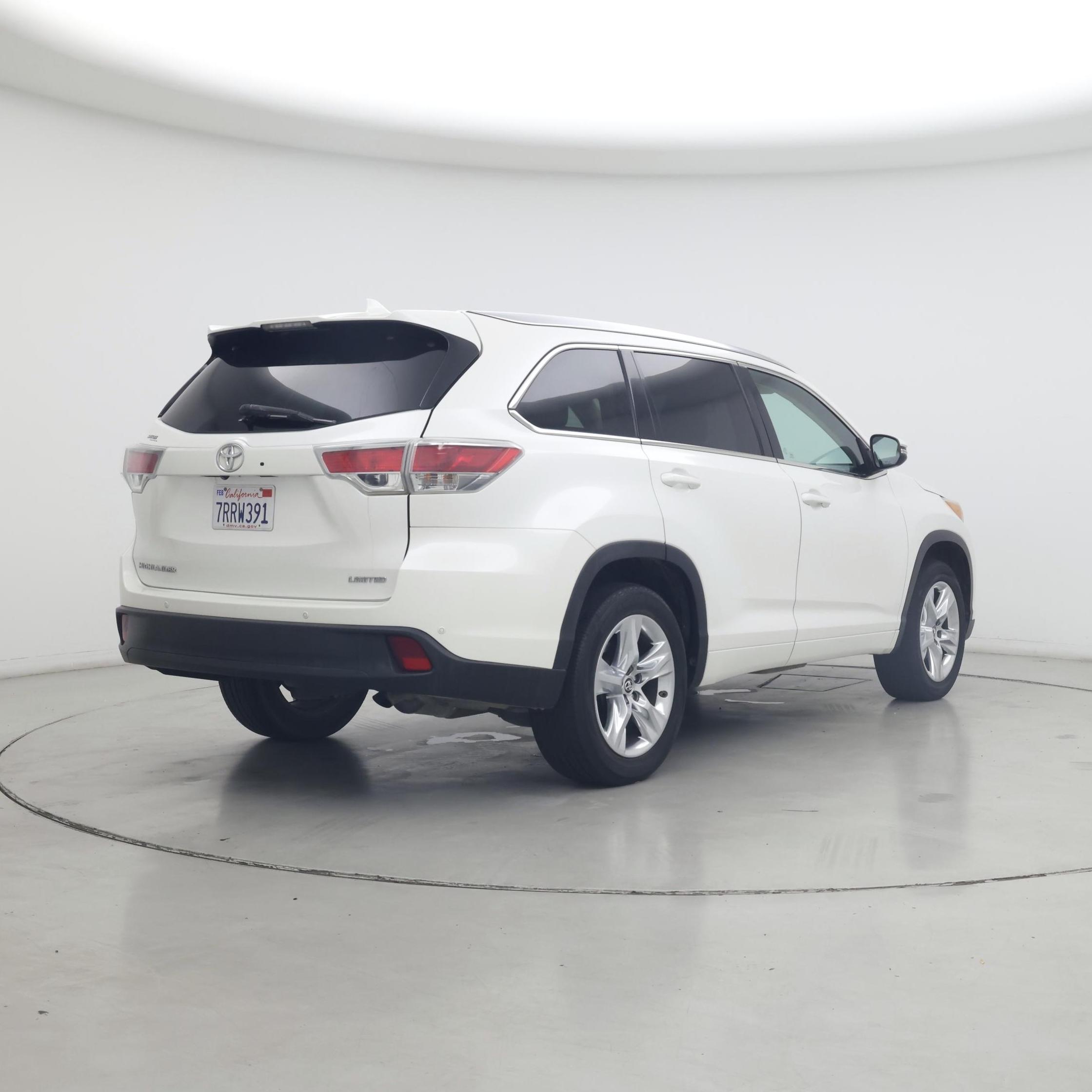 Thumbnail: 2016 Toyota Highlander - 8