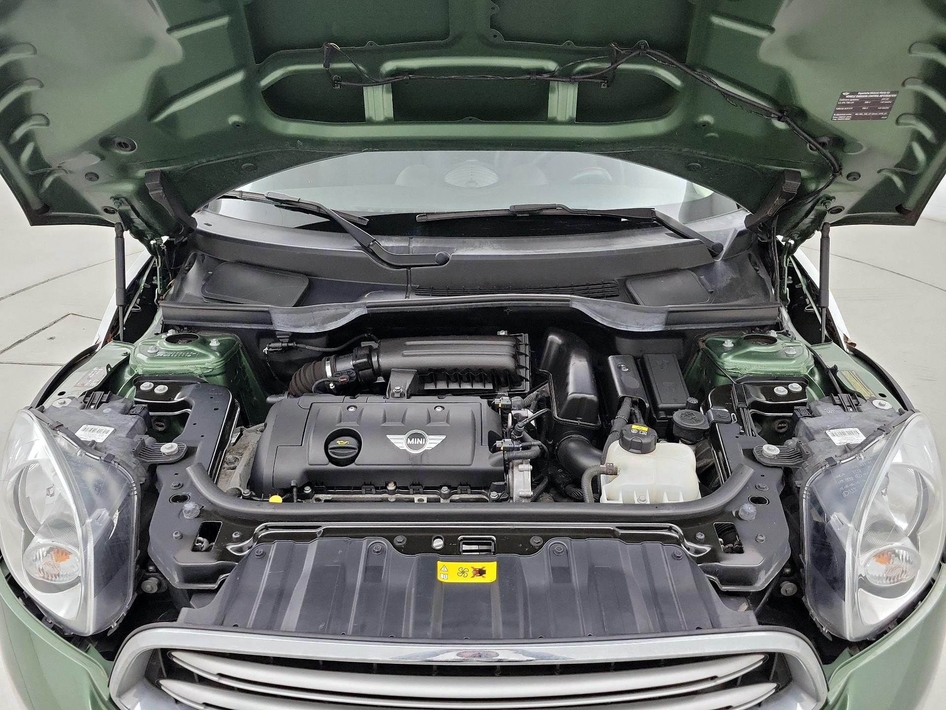 Thumbnail: 2015 MINI Cooper Countryman - 19