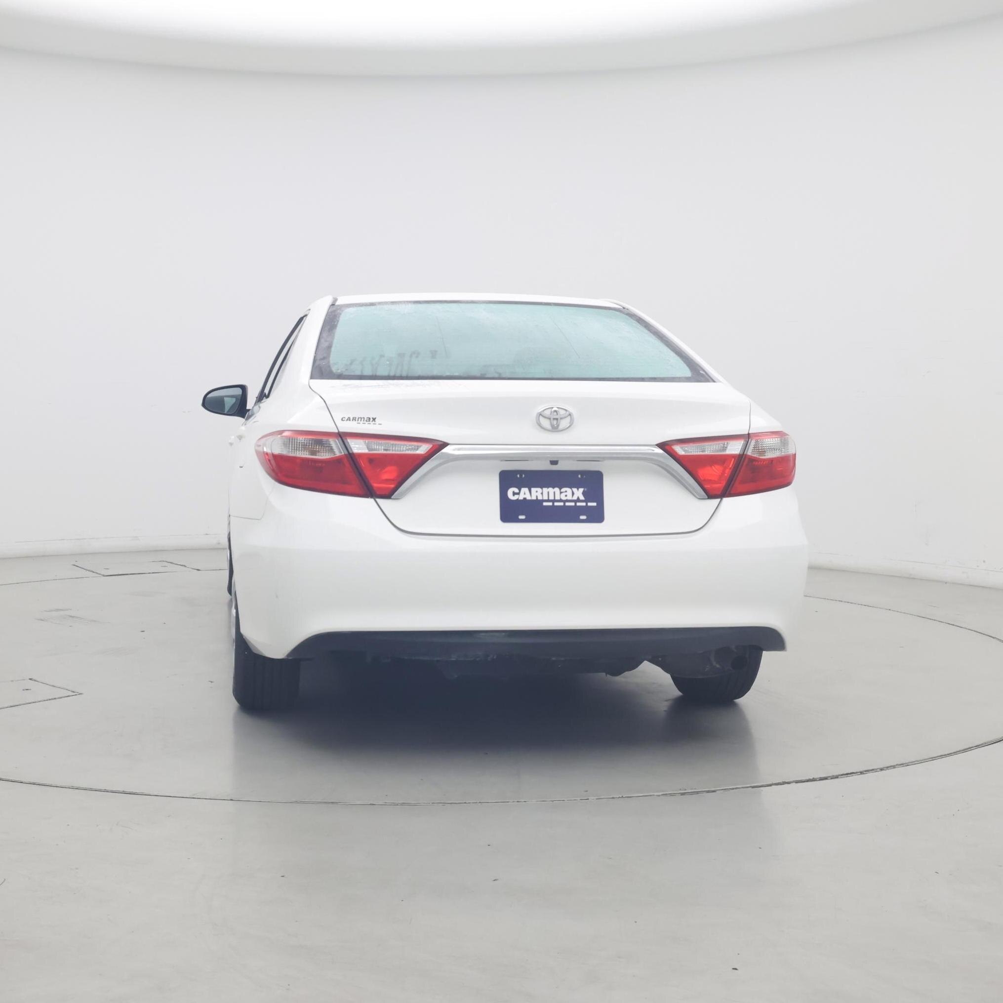 Thumbnail: 2015 Toyota Camry - 6