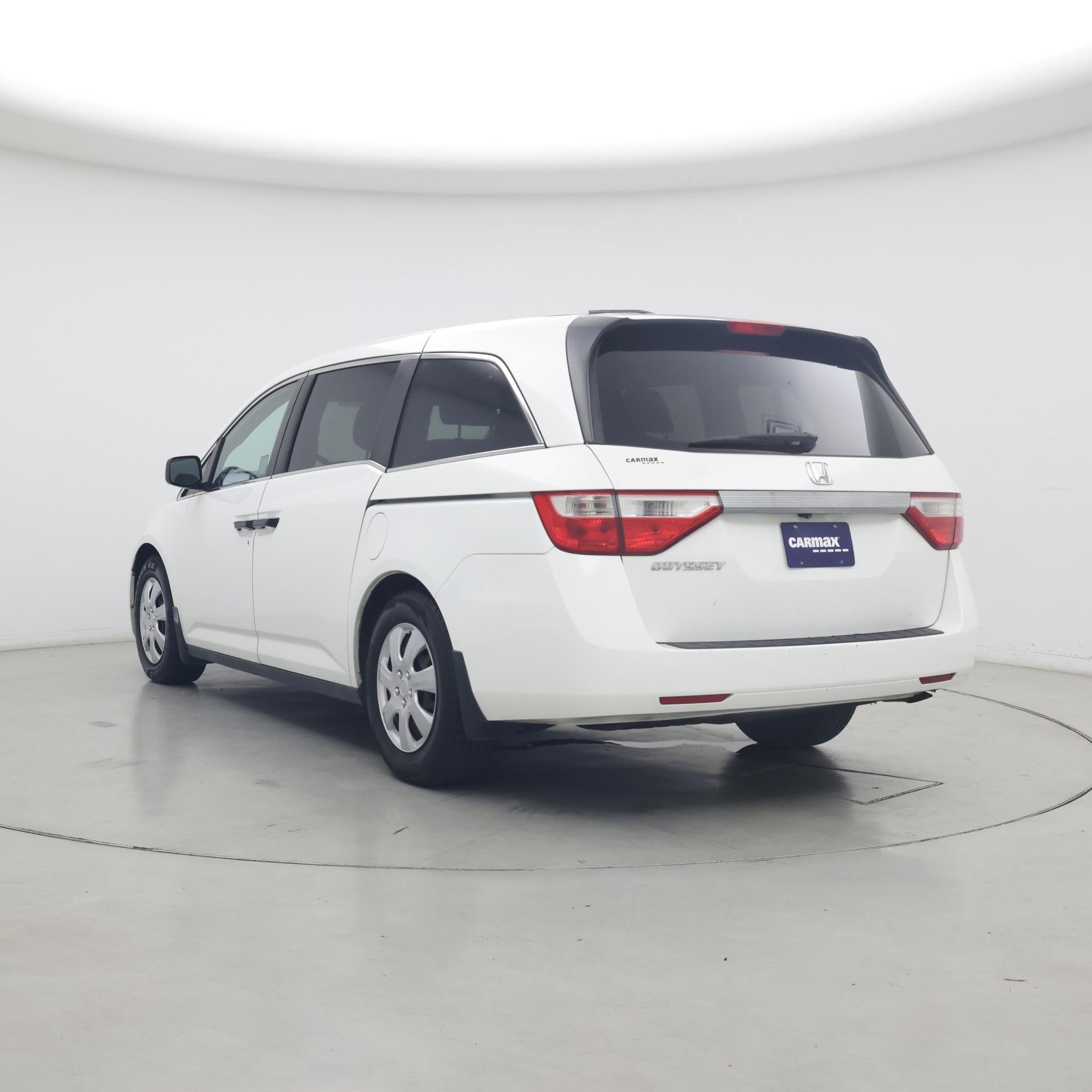 Thumbnail: 2013 Honda Odyssey - 2