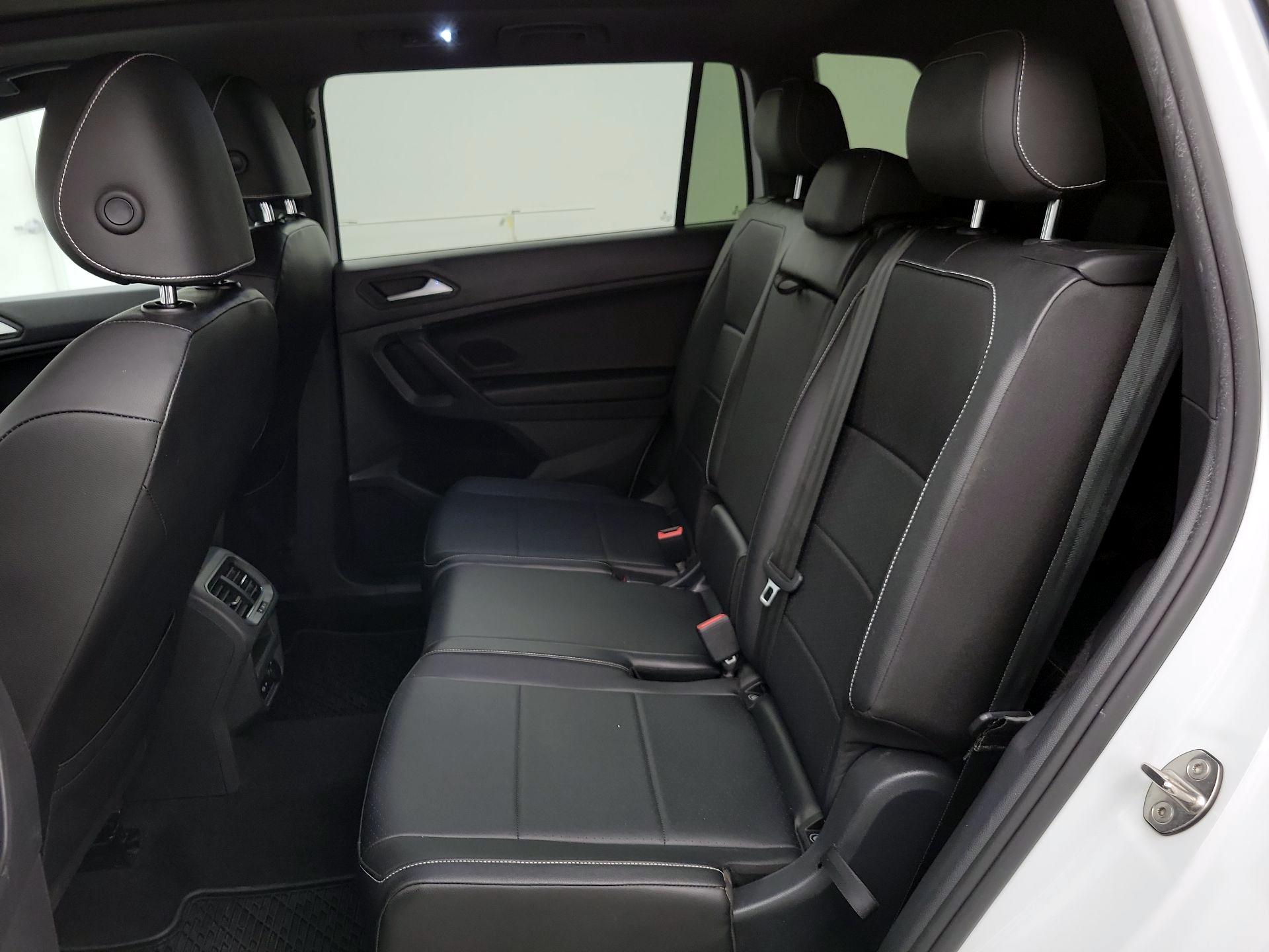 Thumbnail: 2021 Volkswagen Tiguan - 20