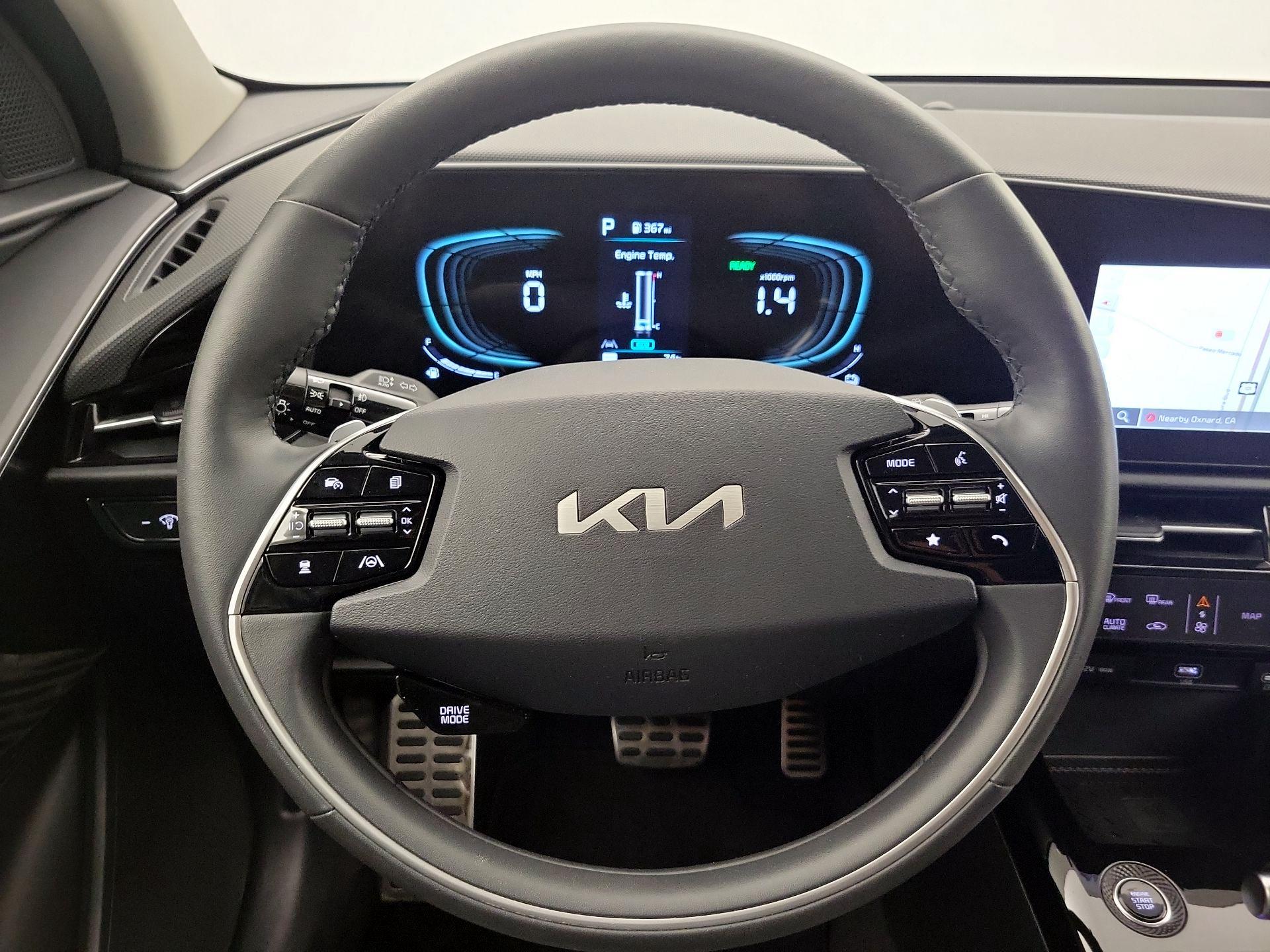Thumbnail: 2023 Kia Niro - 10