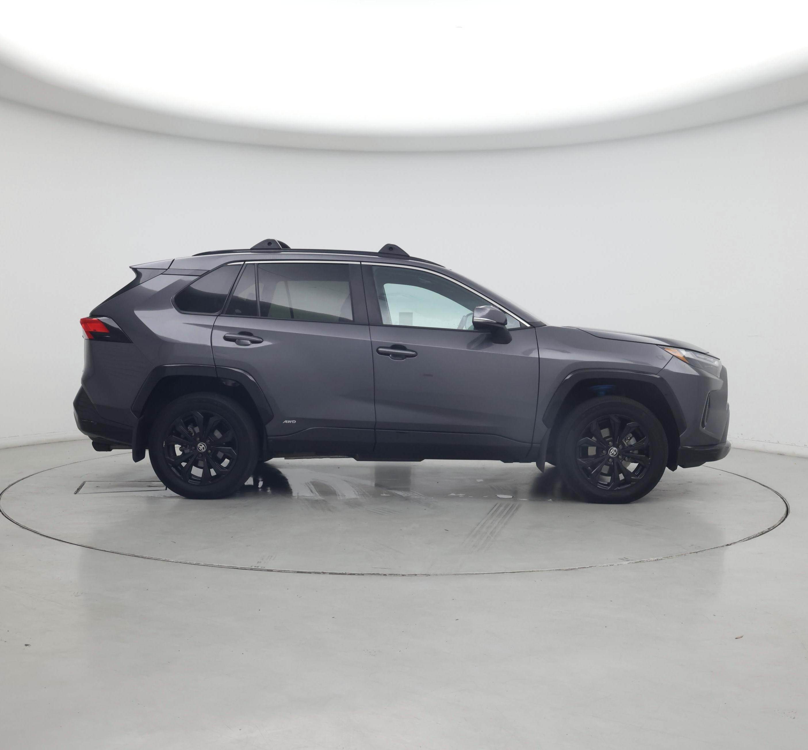 Thumbnail: 2022 Toyota RAV4 - 7