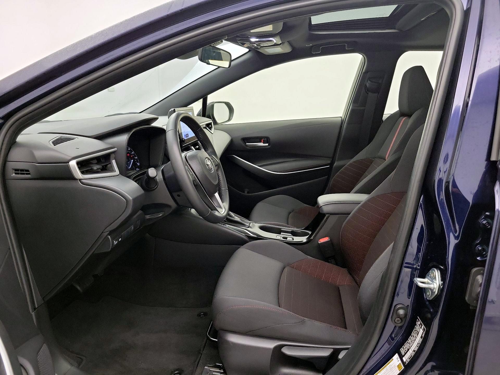Thumbnail: 2024 Toyota Corolla - 11