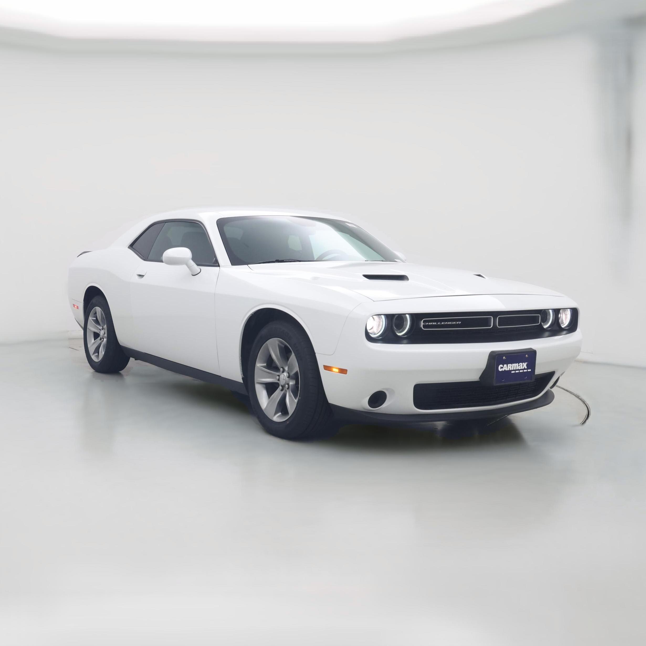 Thumbnail: 2017 Dodge Challenger - 1