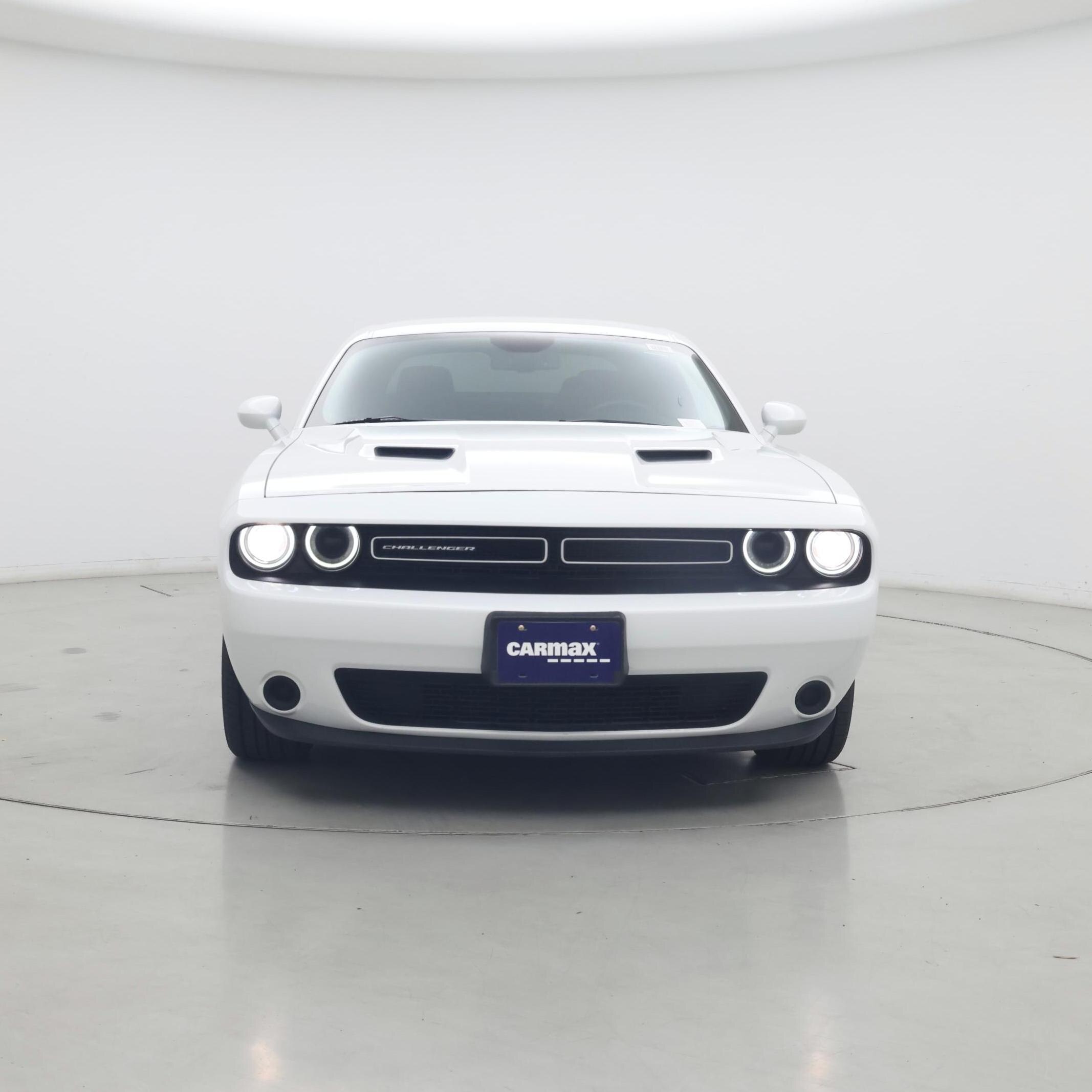 Thumbnail: 2017 Dodge Challenger - 5