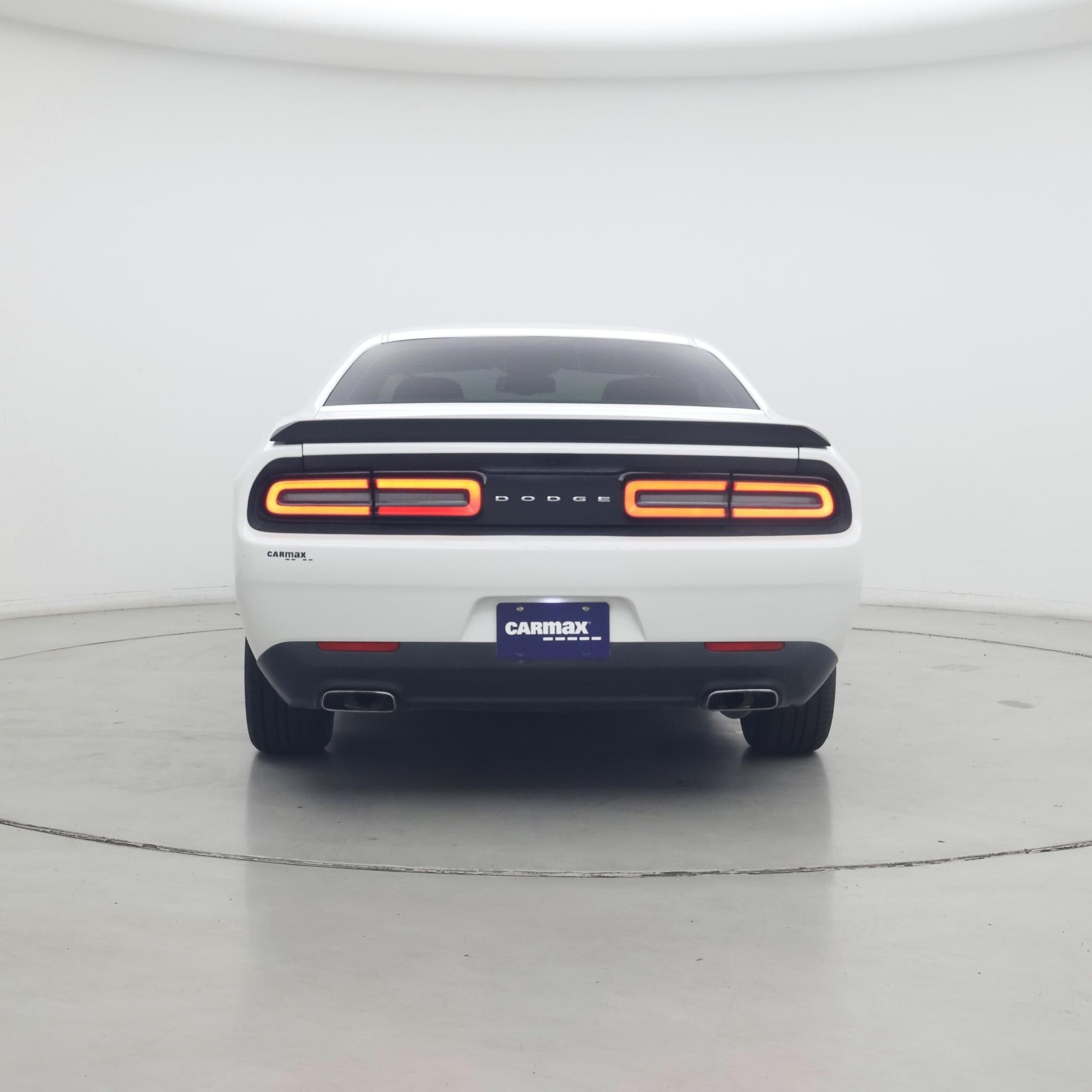 Thumbnail: 2017 Dodge Challenger - 6