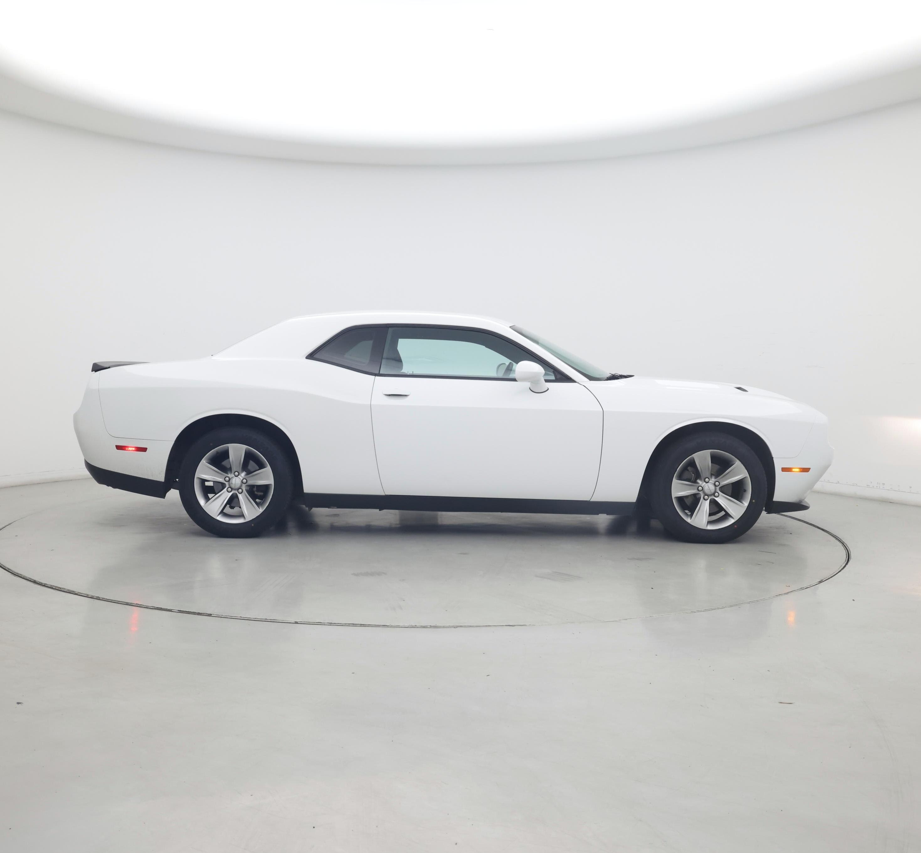 Thumbnail: 2017 Dodge Challenger - 7