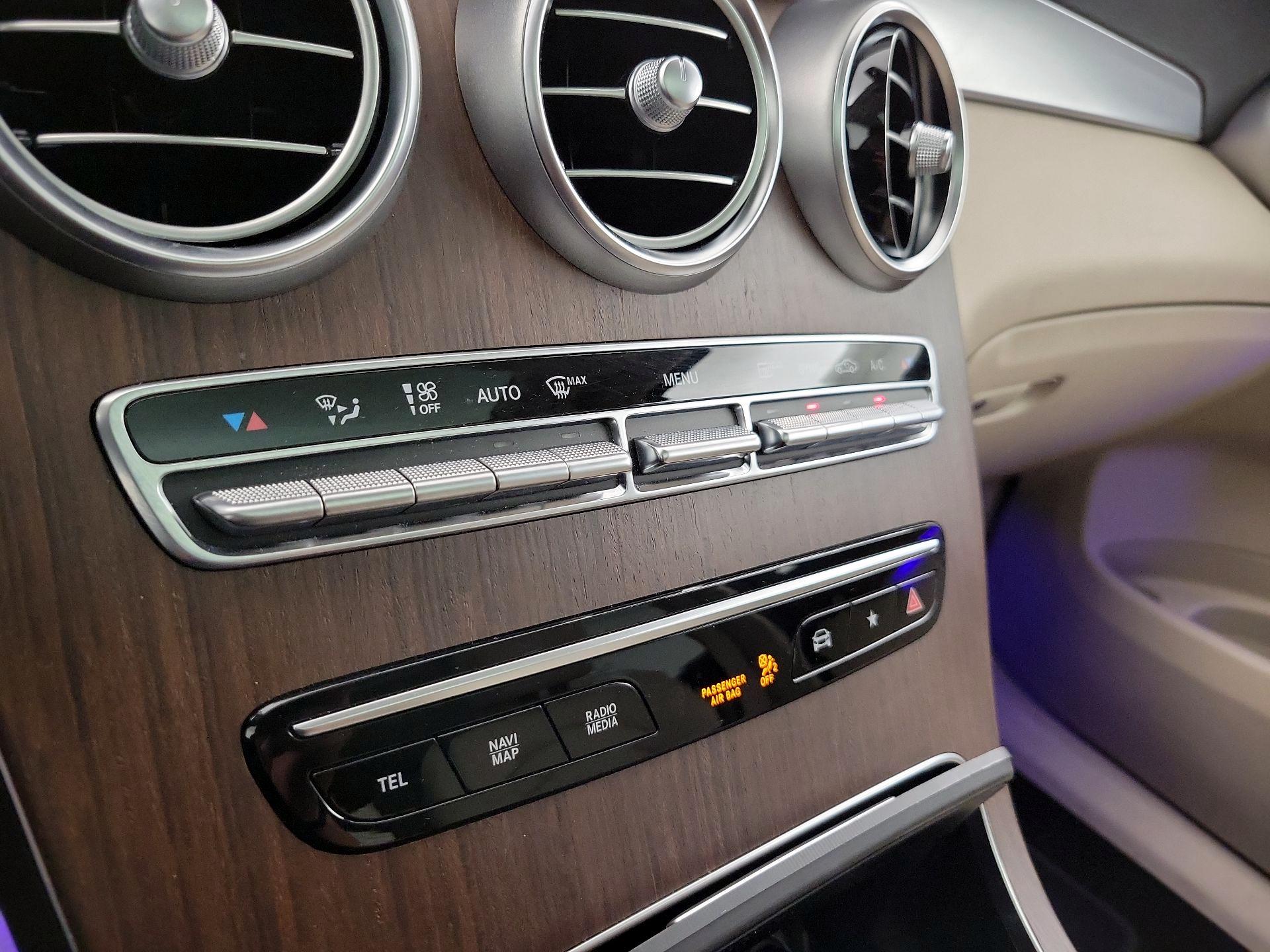 Thumbnail: 2021 Mercedes-Benz GLC - 16