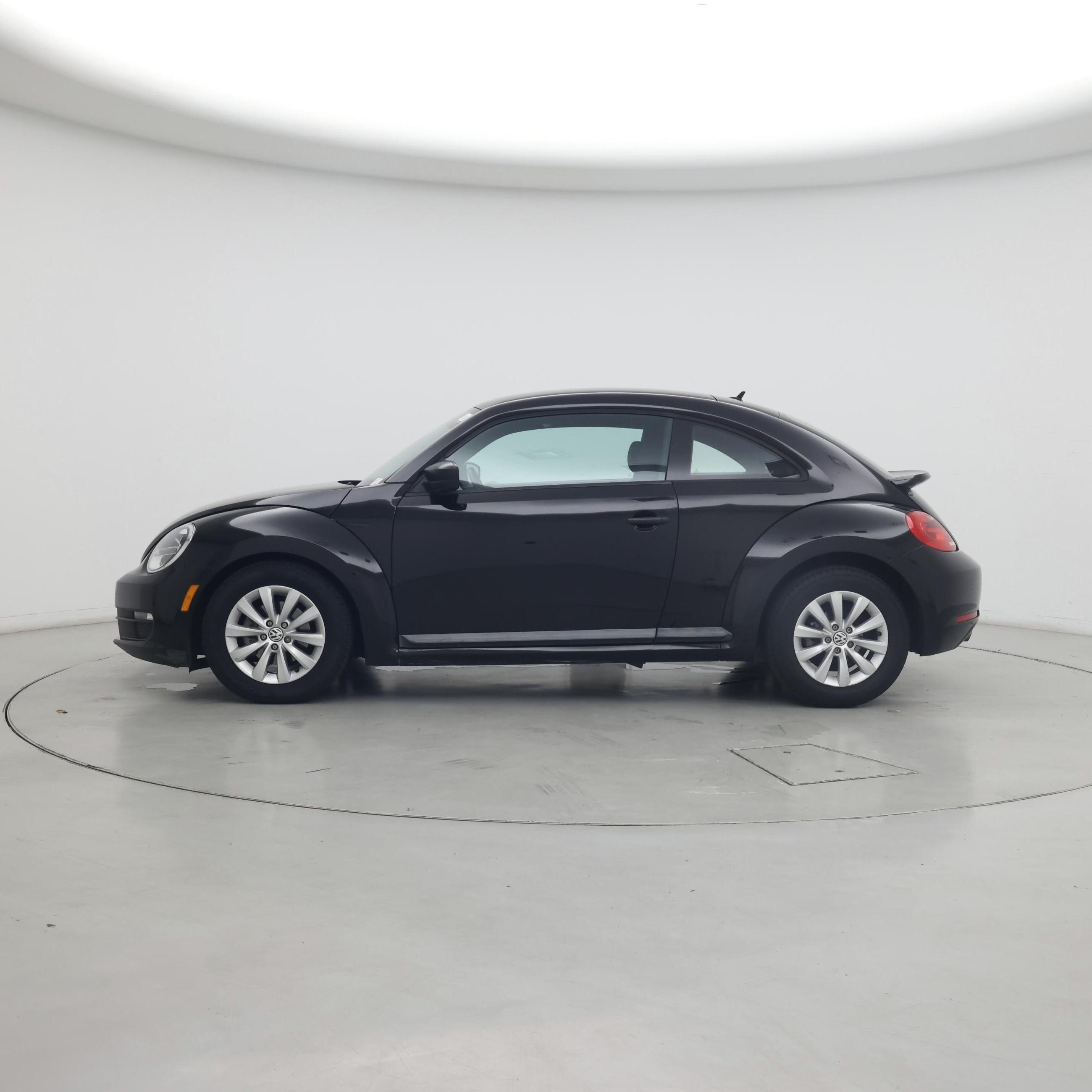 Thumbnail: 2016 Volkswagen Beetle - 3
