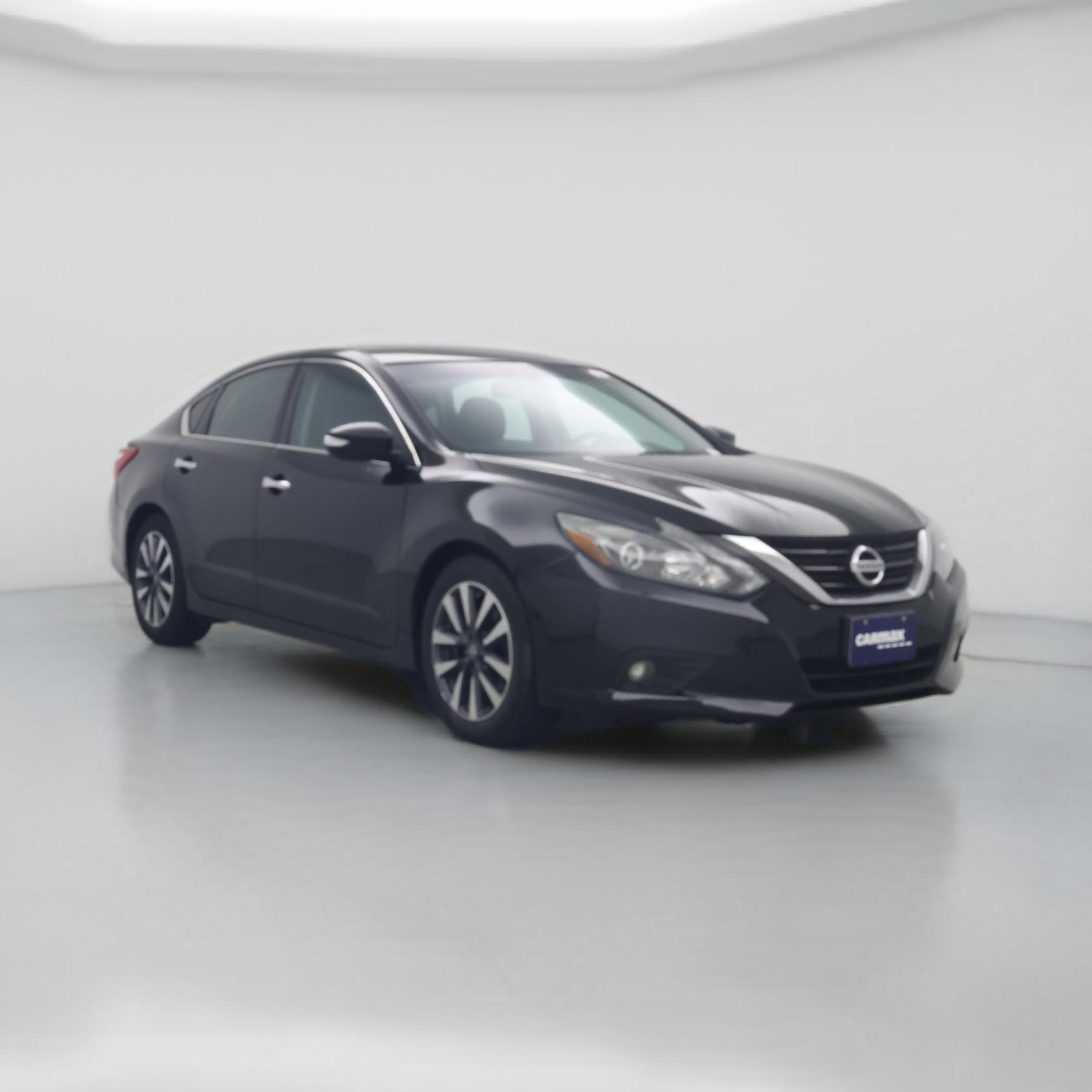 Thumbnail: 2017 Nissan Altima - 1