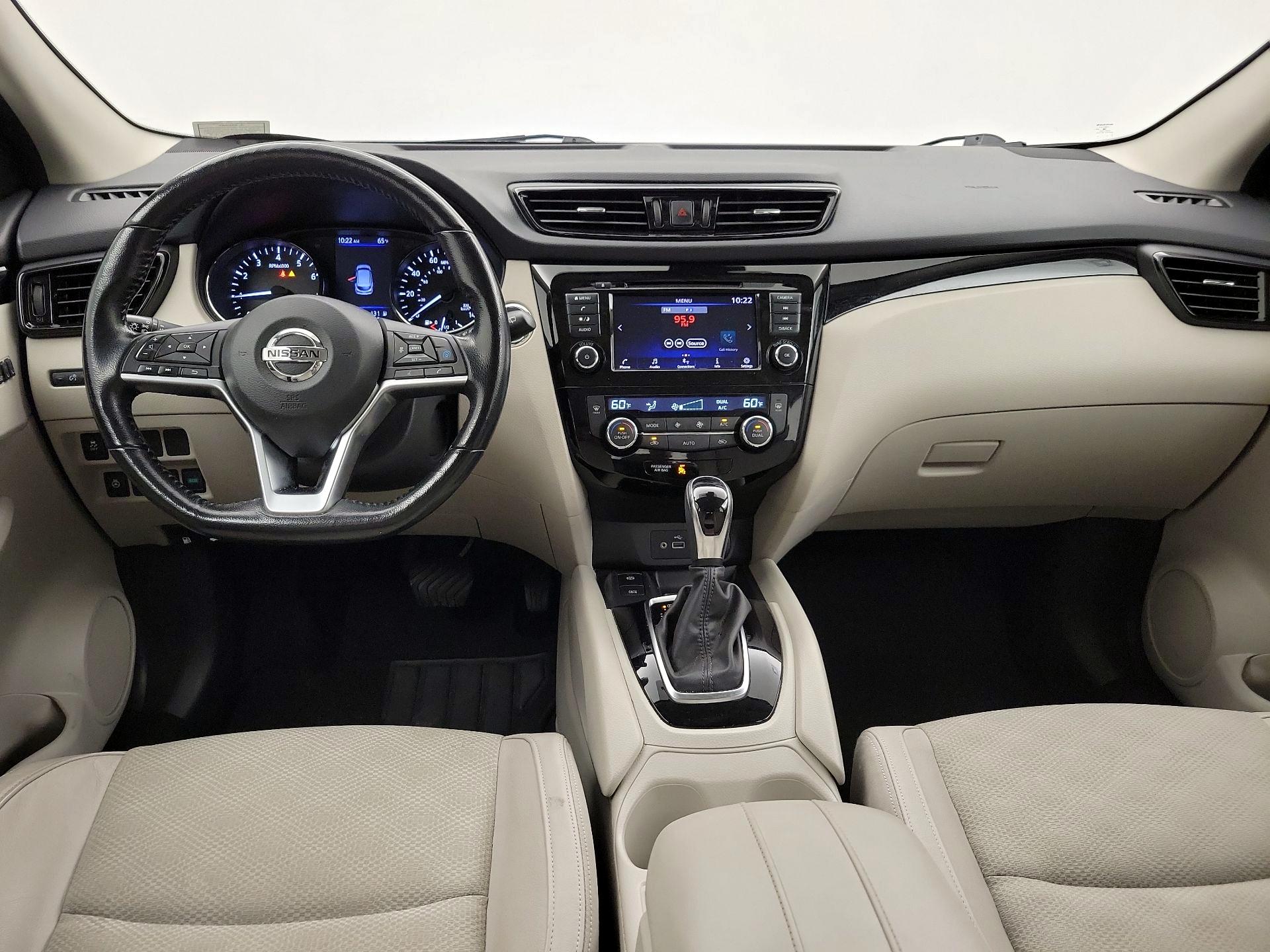 Thumbnail: 2022 Nissan Rogue - 9