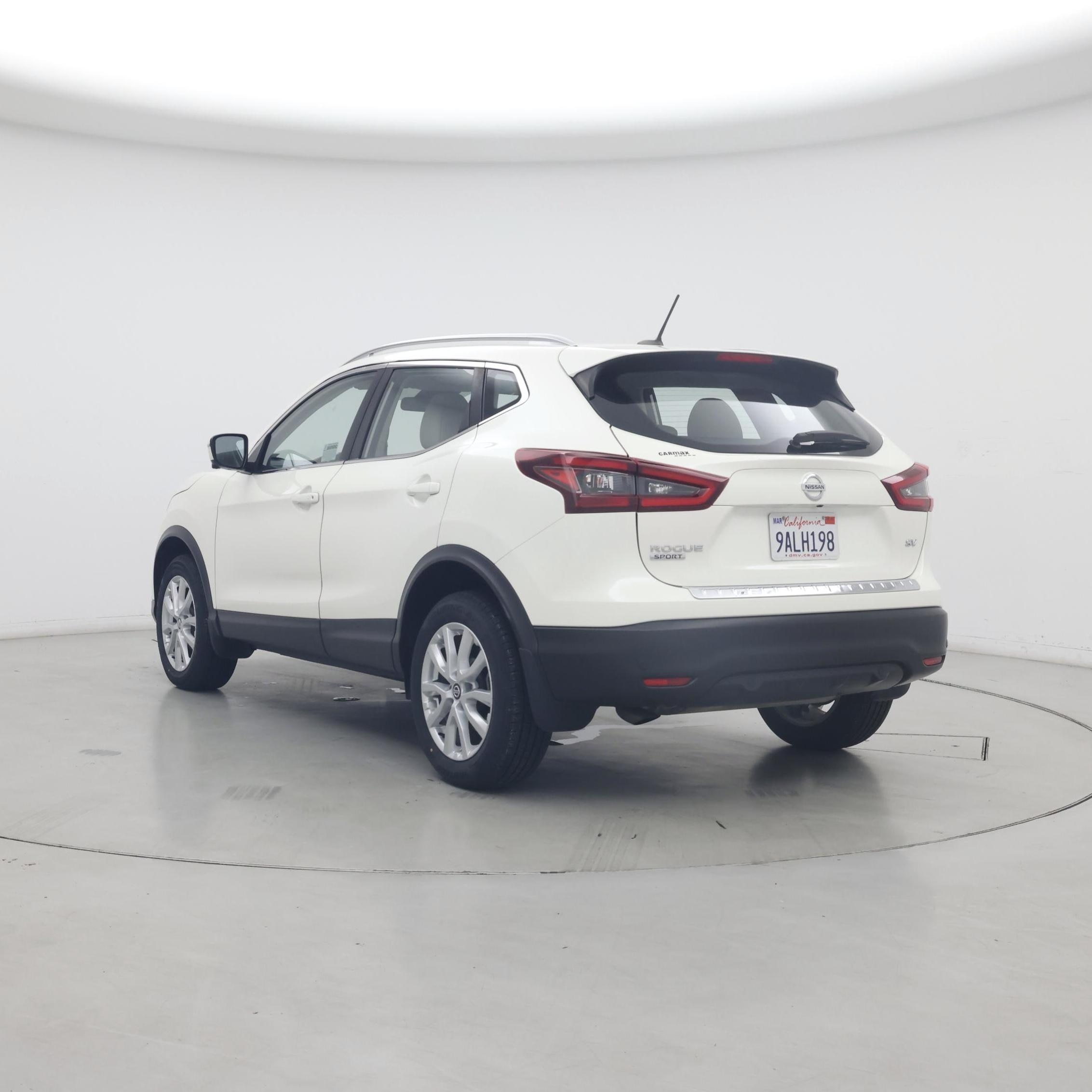 Thumbnail: 2022 Nissan Rogue - 2