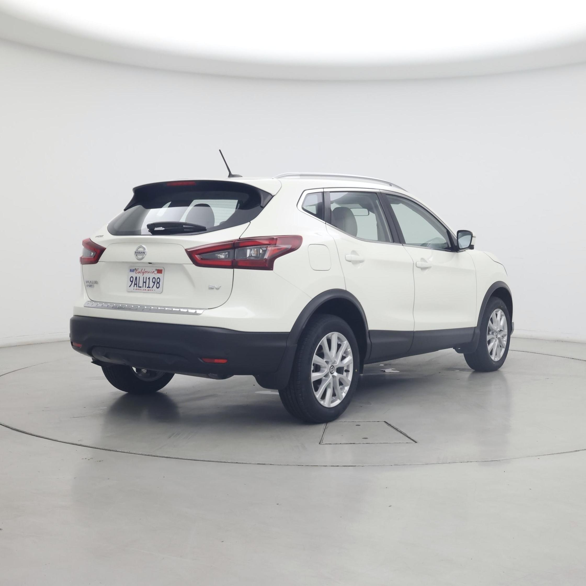 Thumbnail: 2022 Nissan Rogue - 8