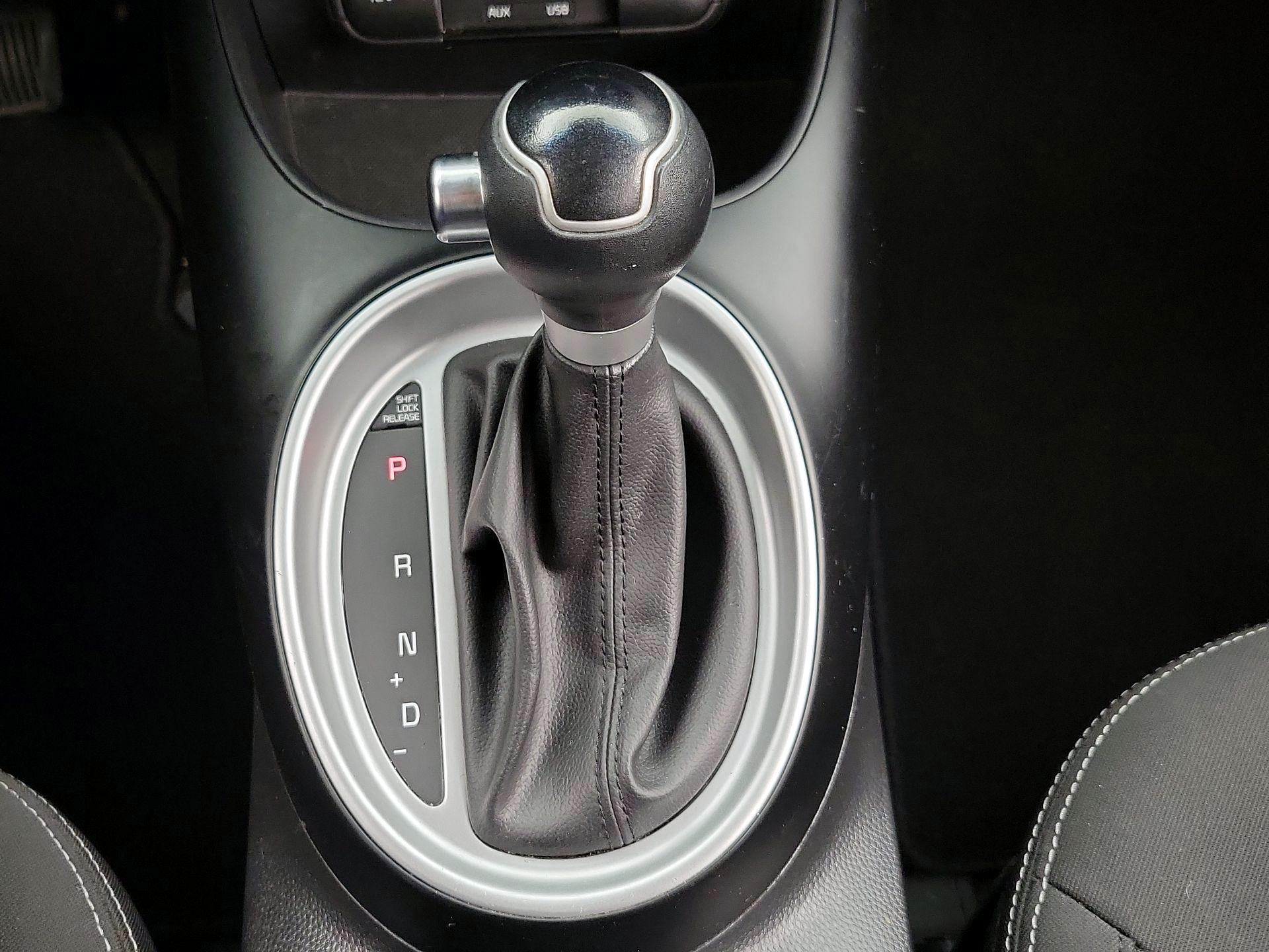 Thumbnail: 2017 Kia Soul - 16