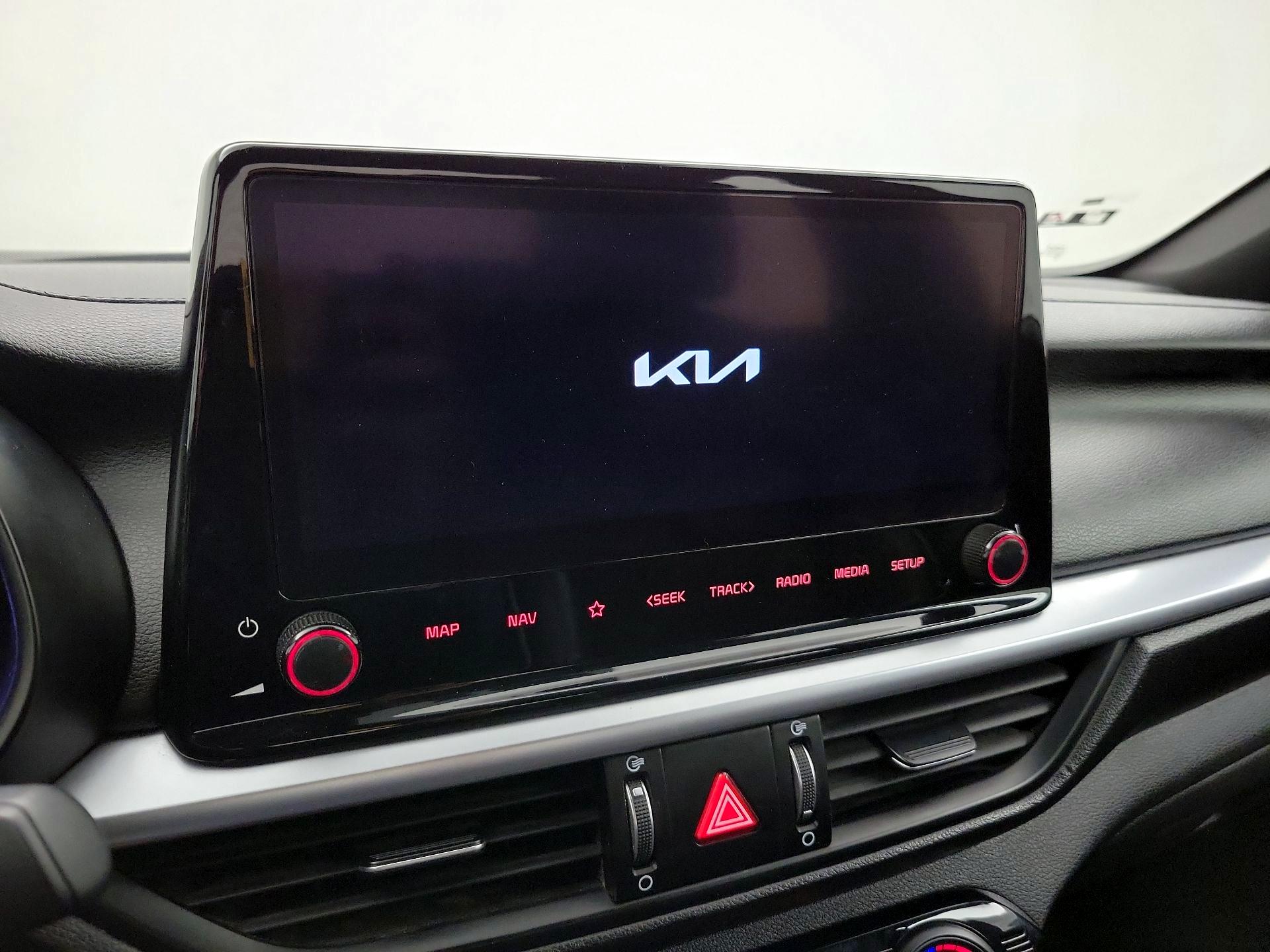 Thumbnail: 2023 Kia Forte - 14