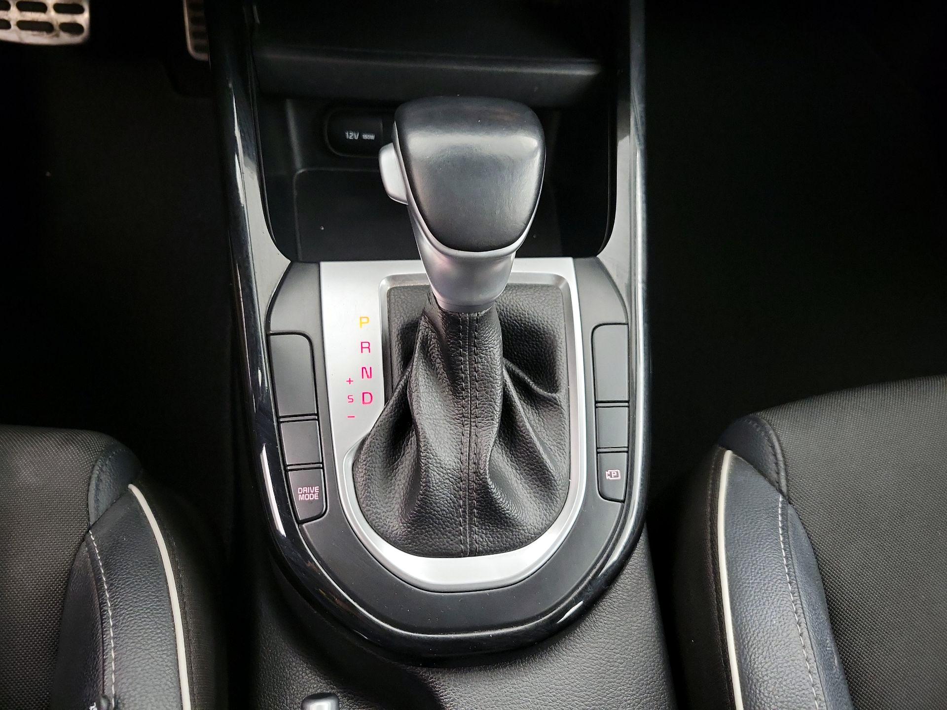 Thumbnail: 2023 Kia Forte - 16