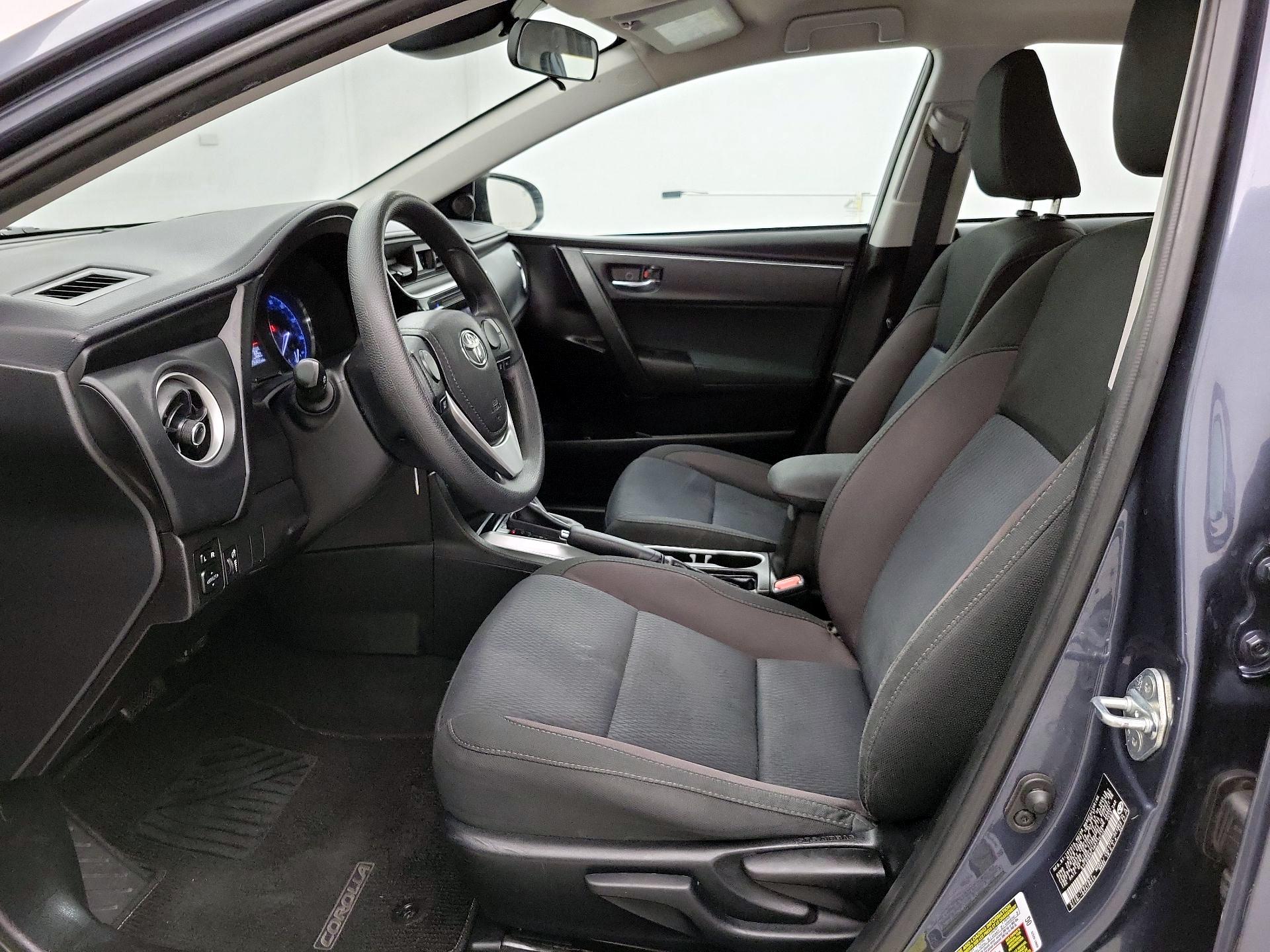 Thumbnail: 2017 Toyota Corolla - 11