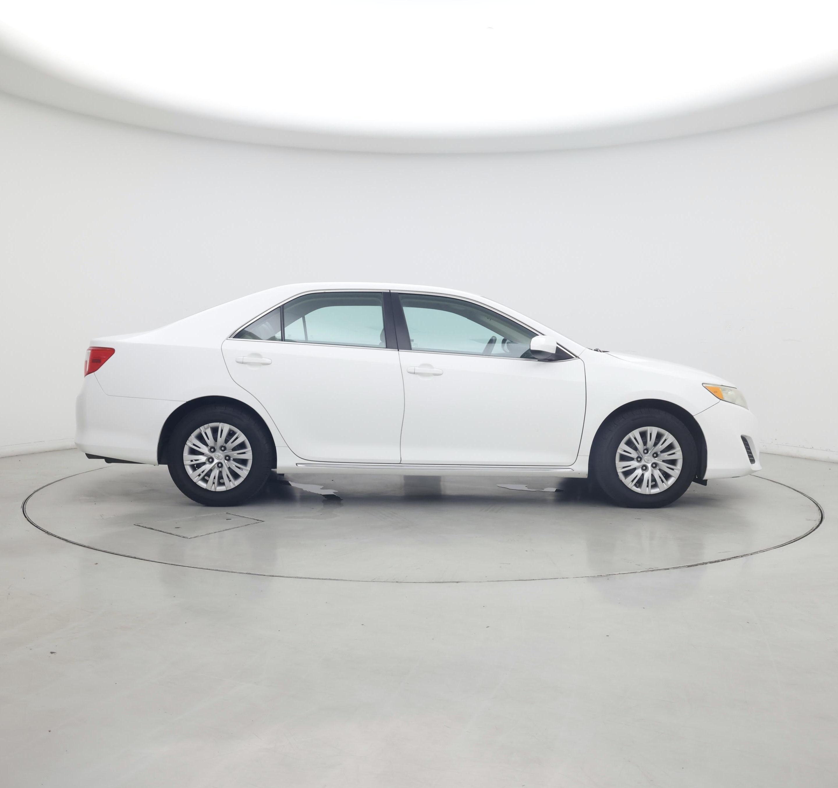 Thumbnail: 2013 Toyota Camry - 7