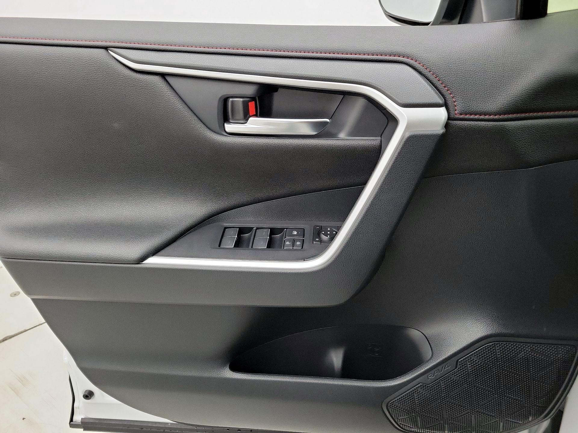 Thumbnail: 2023 Toyota RAV4 - 12