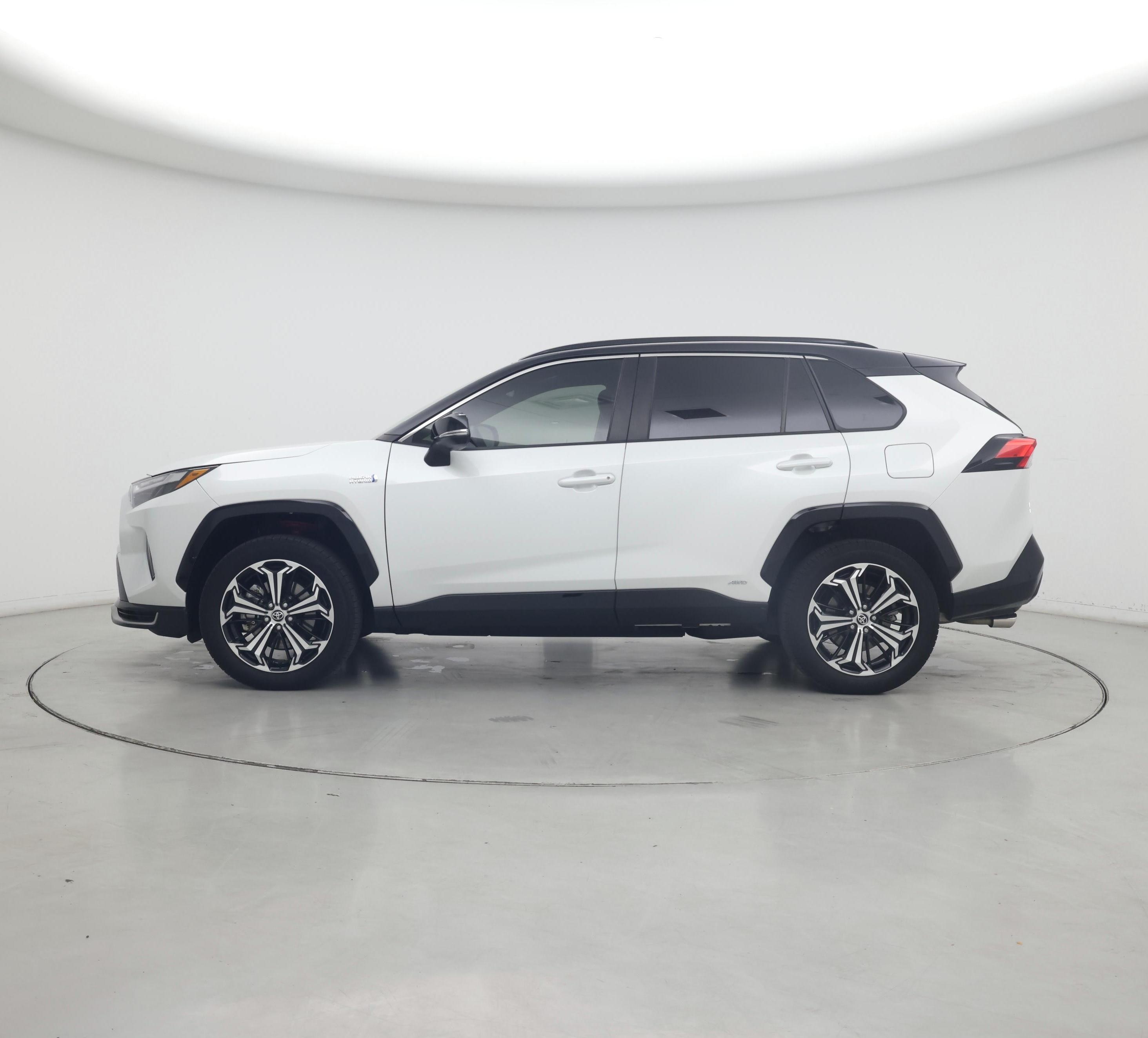 Thumbnail: 2023 Toyota RAV4 - 3