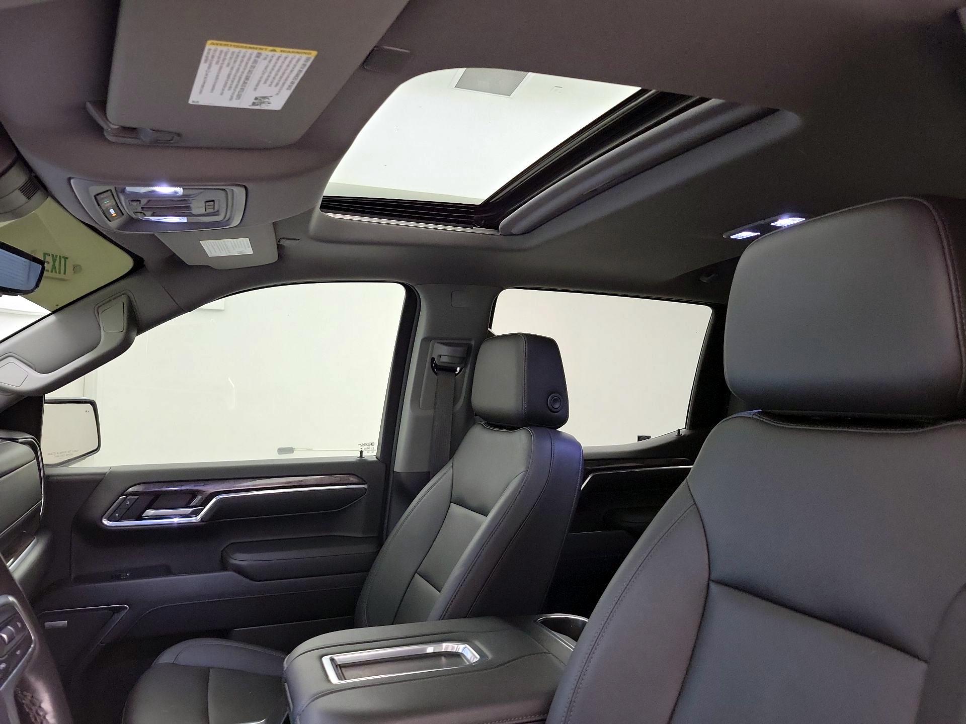 Thumbnail: 2022 Chevrolet Silverado 1500 - 20